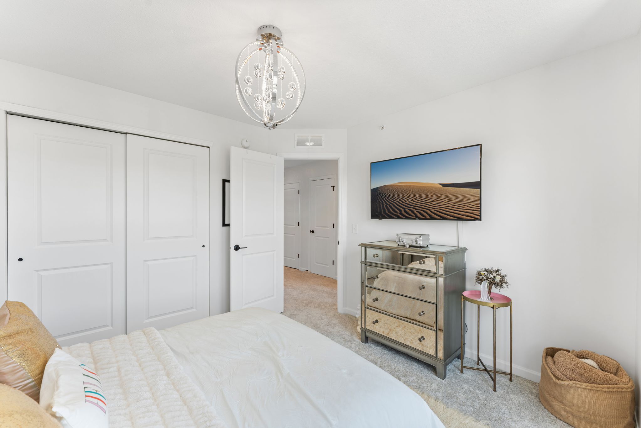  Urban Living at Its Finest: Expansive Highland Bridge Rowhome with River Views - 物件實景