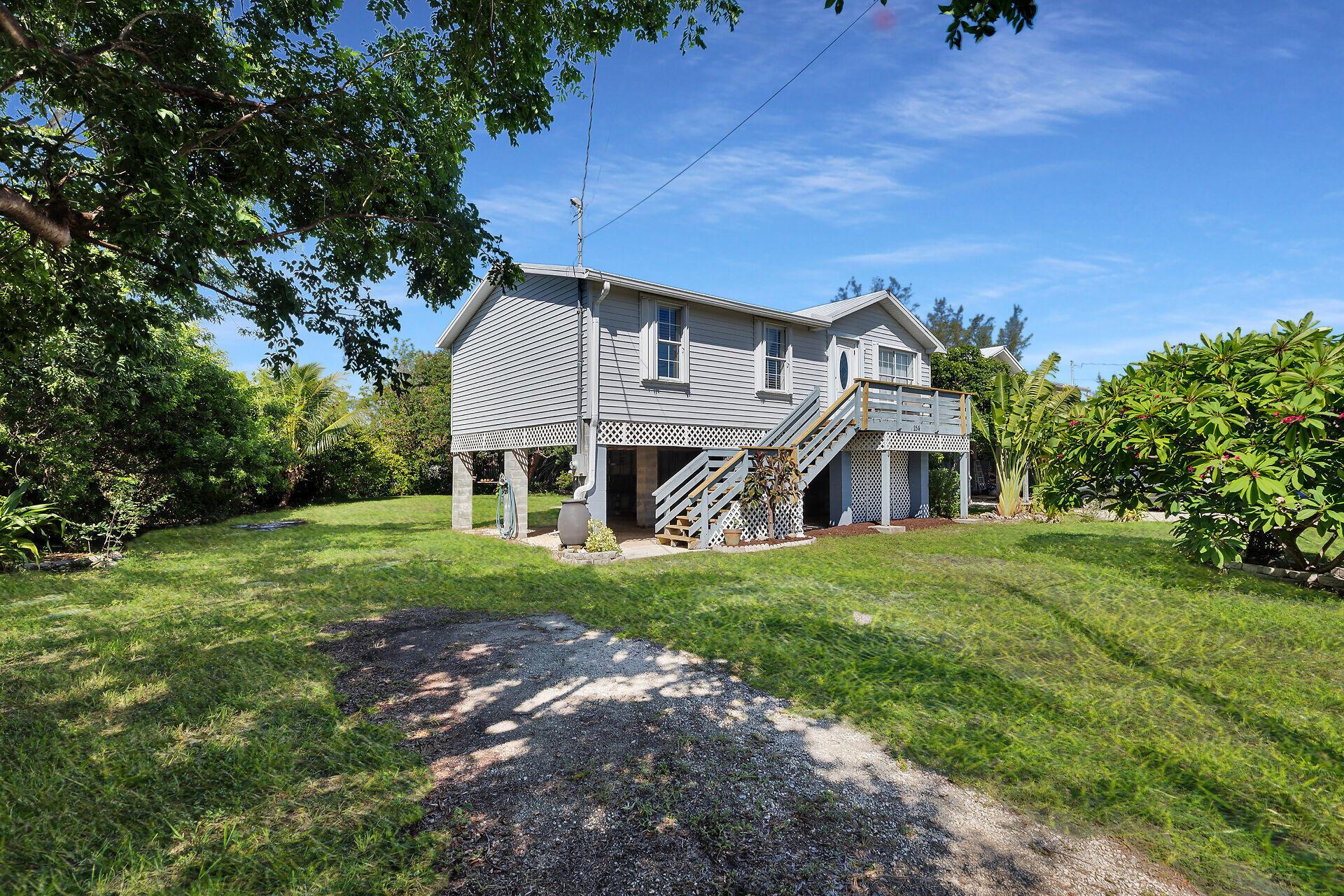 Marathon, Florida, 33050, United States, 3 Bedrooms Bedrooms, ,1 BathroomBathrooms,Residential,For Sale,1941716