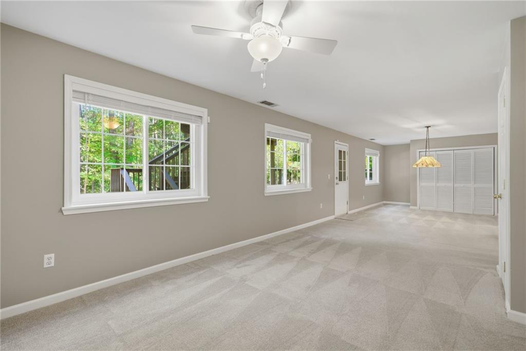 Suwanee, Georgia, 30024, United States, 4 Bedrooms Bedrooms, ,3 BathroomsBathrooms,Residential,For Sale,1979124