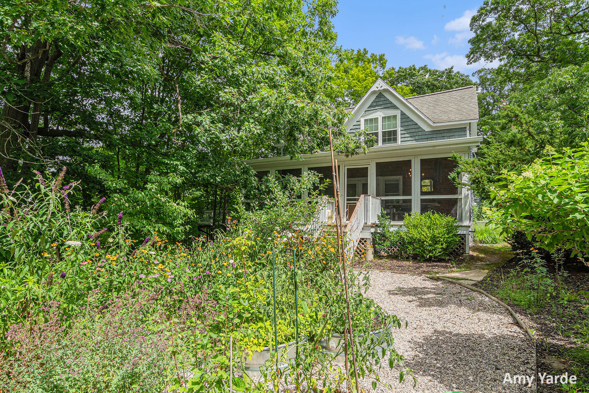 Saugatuck, Michigan, 49453, United States, 2 Bedrooms Bedrooms, ,2 BathroomsBathrooms,Residential,For Sale,1897560