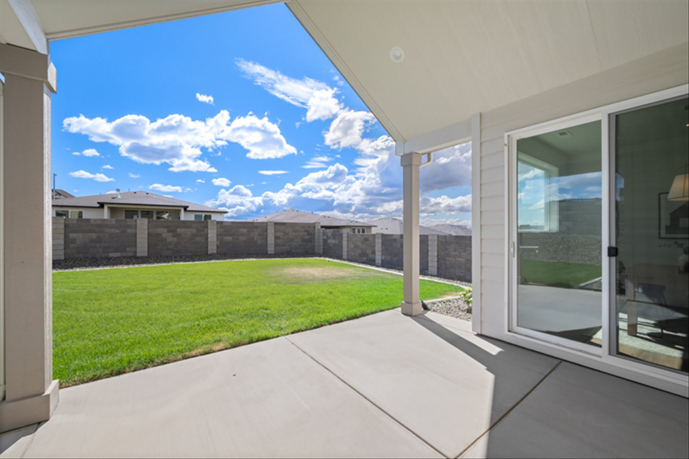  The Camas 3Bedroom plus Den - 物件實景