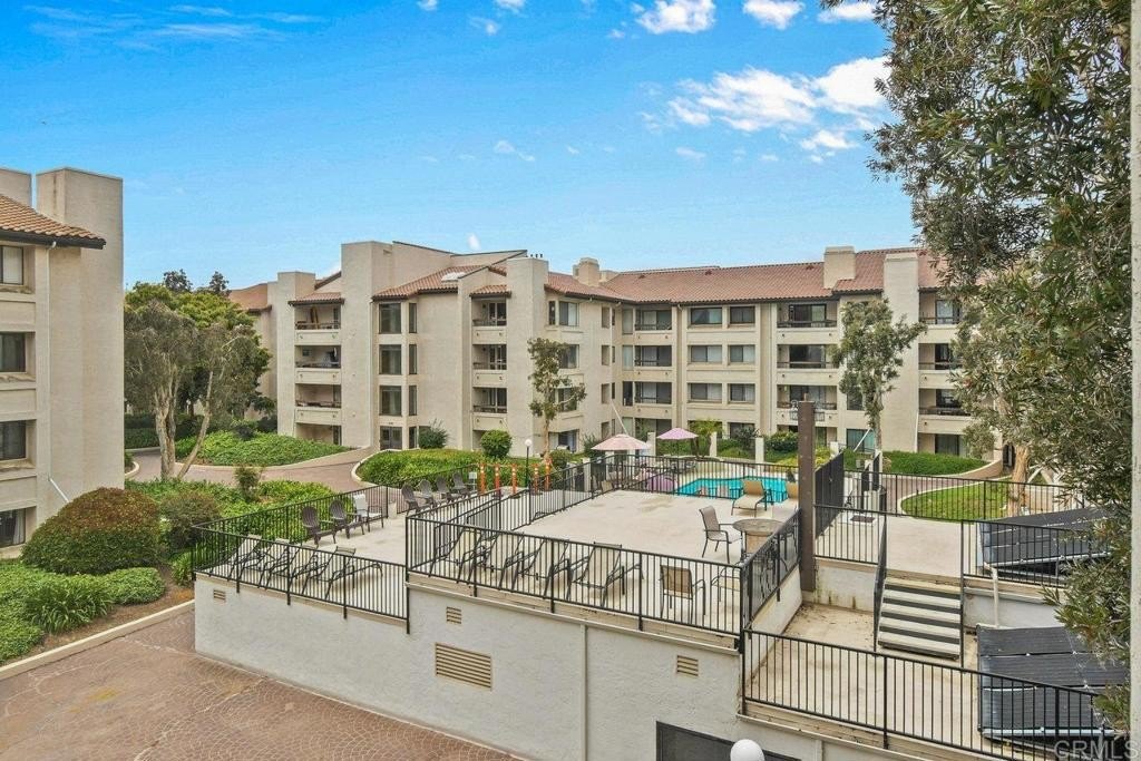 San Diego, California, 92110, United States, 2 Bedrooms Bedrooms, ,2 BathroomsBathrooms,Residential,For Sale,1804693