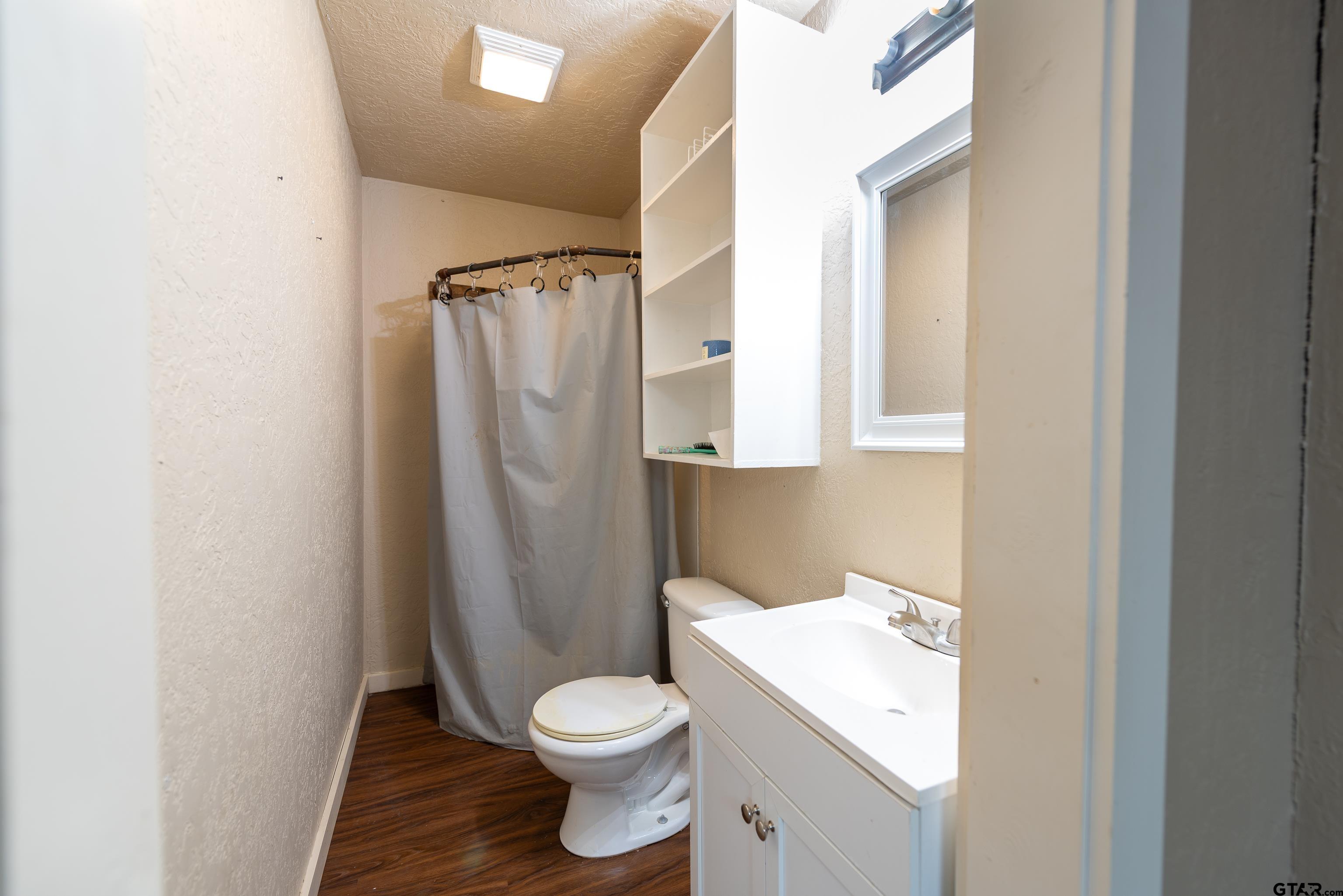 Mt Vernon, Texas, 75457, United States, 3 Bedrooms Bedrooms, ,3 BathroomsBathrooms,Residential,For Sale,1975148