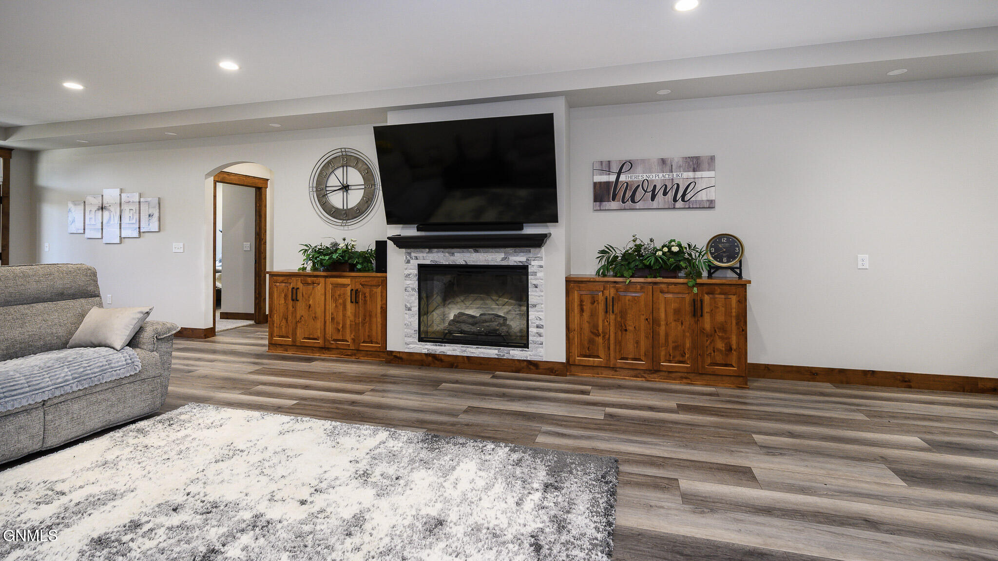 Bismarck, North Dakota, 58503, United States, 3 Bedrooms Bedrooms, ,3 BathroomsBathrooms,Residential,For Sale,1995468