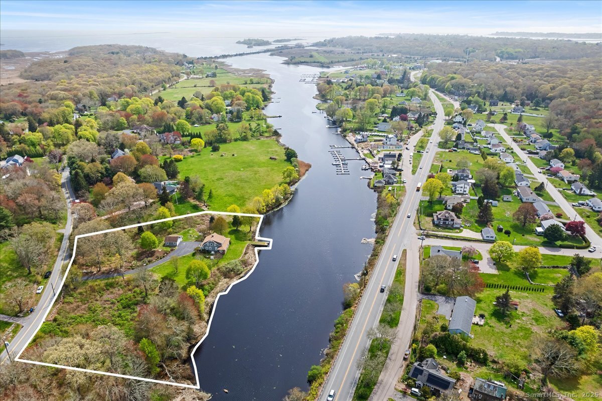 Stonington, Connecticut, 06379, United States, 3 Bedrooms Bedrooms, ,3 BathroomsBathrooms,Residential,For Sale,1830506