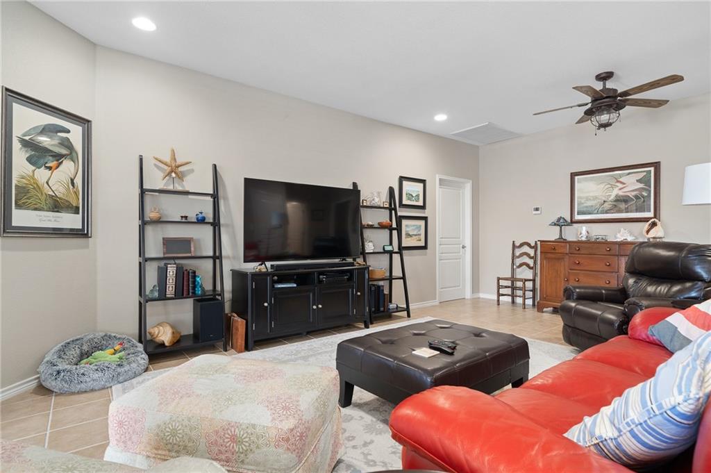 Rockport, Texas, 78382, United States, 3 Bedrooms Bedrooms, ,3 BathroomsBathrooms,Residential,For Sale,1848345