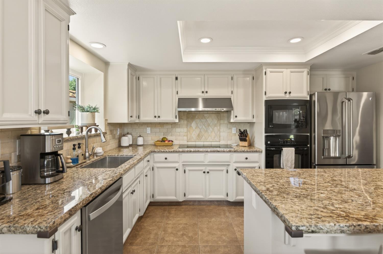 Madera, California, 93637, United States, 3 Bedrooms Bedrooms, ,3 BathroomsBathrooms,Residential,For Sale,2048519