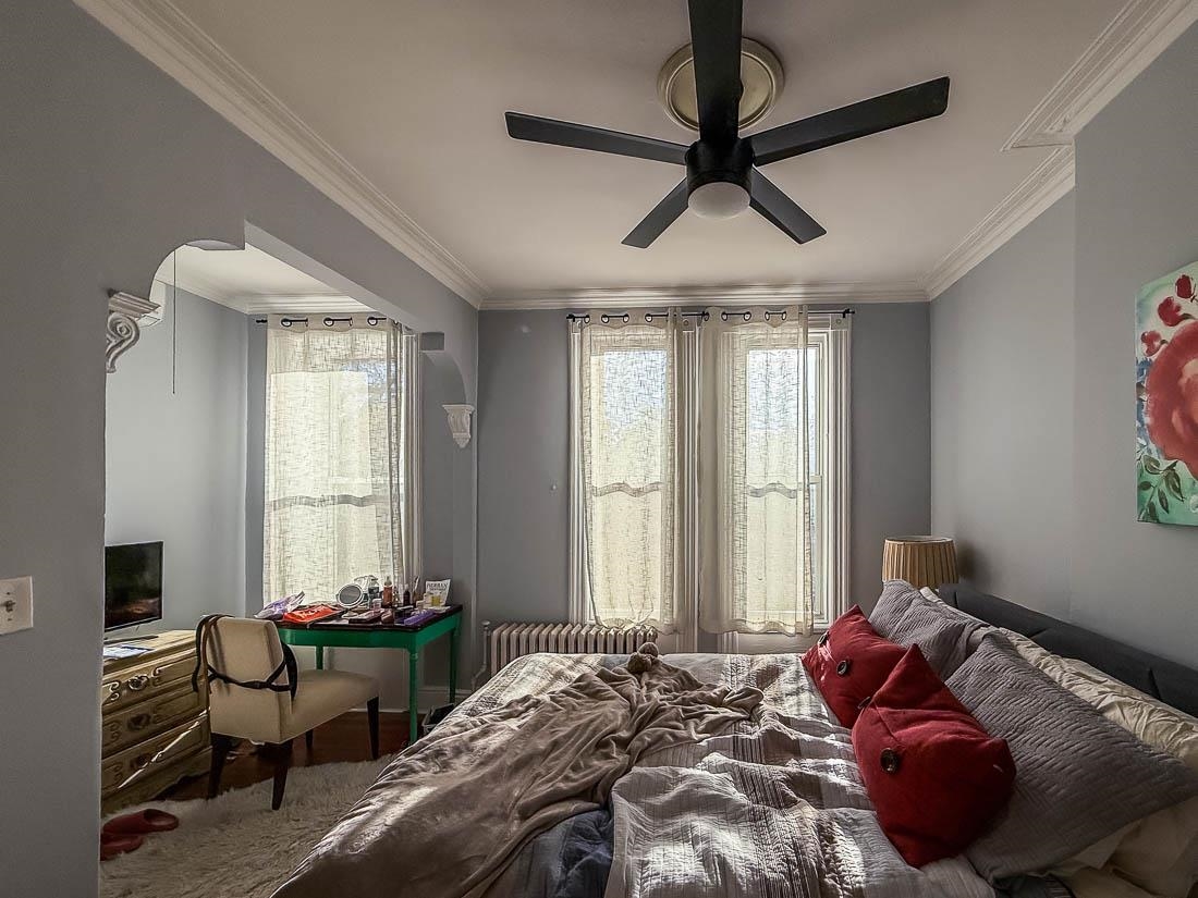 Jersey City, New Jersey, 07304, United States, 4 Bedrooms Bedrooms, ,2 BathroomsBathrooms,Residential,For Sale,1989150