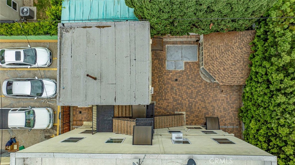 Los Angeles, California, 90029, United States, ,Residential,For Sale,1940397
