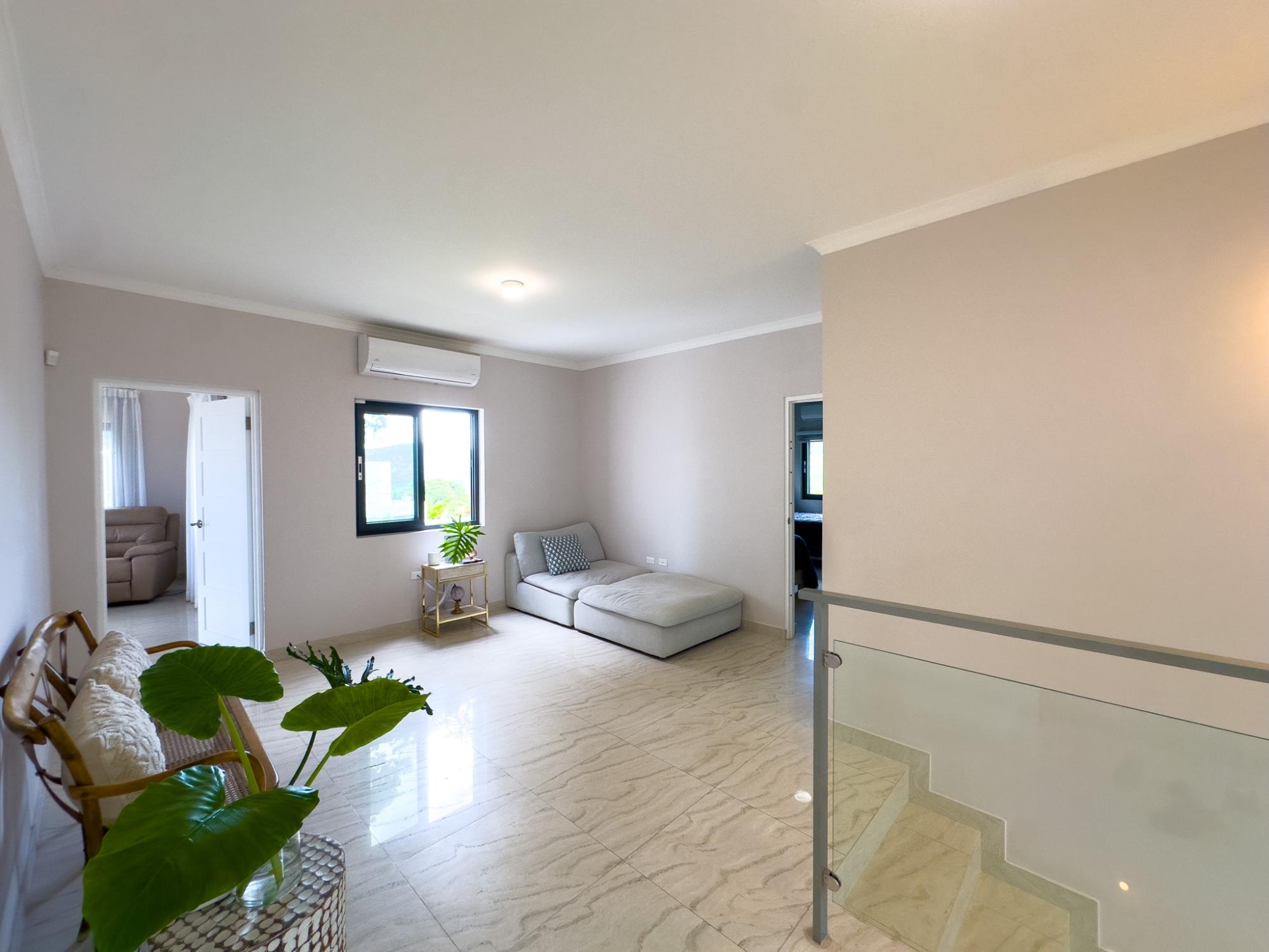 Kingston & St. Andrew, JM, 4 Bedrooms Bedrooms, ,5 BathroomsBathrooms,Residential,For Sale,1837675