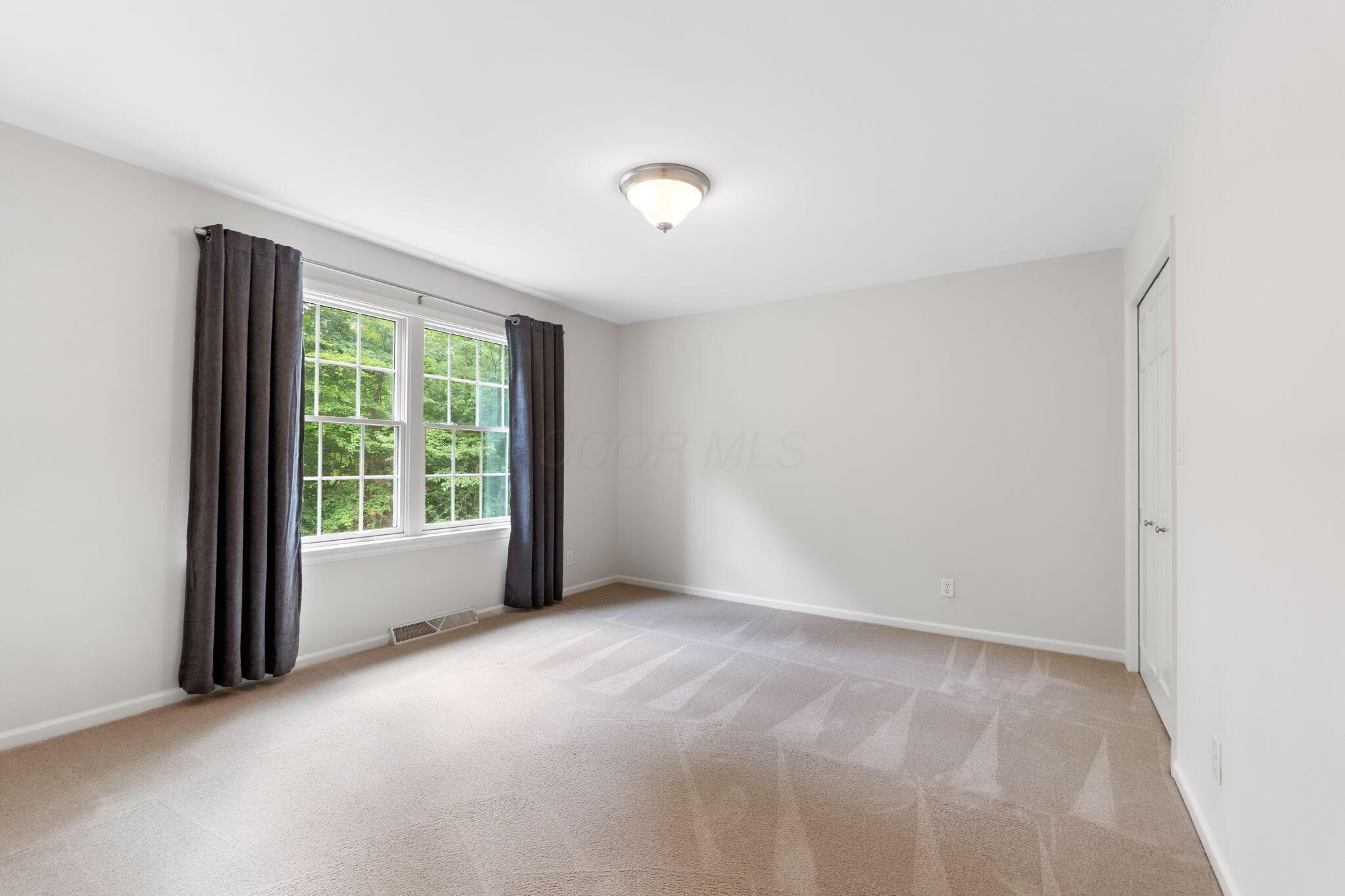 Marion, Ohio, 43302, United States, 5 Bedrooms Bedrooms, ,4 BathroomsBathrooms,Residential,For Sale,1995862