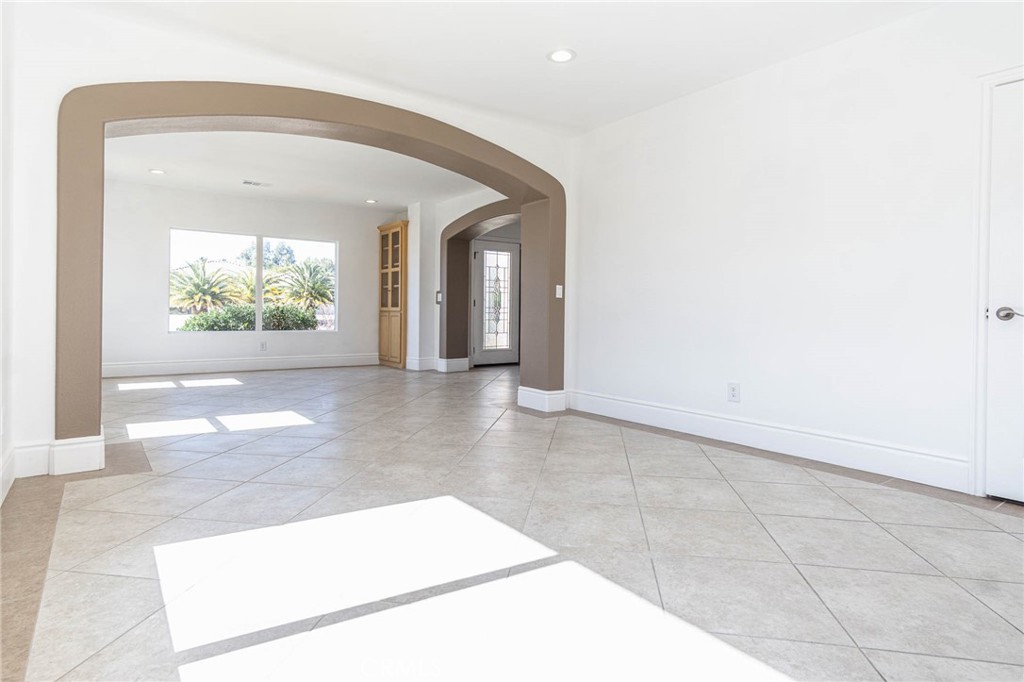 Apple Valley, California, 92307, United States, 6 Bedrooms Bedrooms, ,7 BathroomsBathrooms,Residential,For Sale,2022509