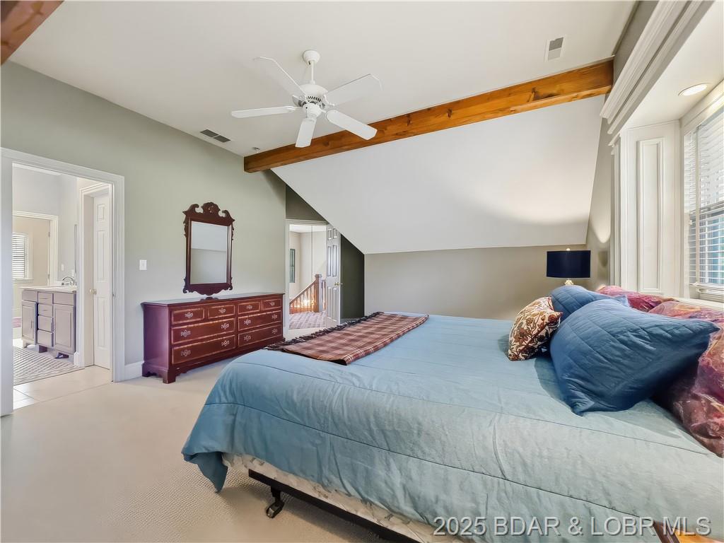 Camdenton, Missouri, 65020, United States, 4 Bedrooms Bedrooms, ,5 BathroomsBathrooms,Residential,For Sale,1989122