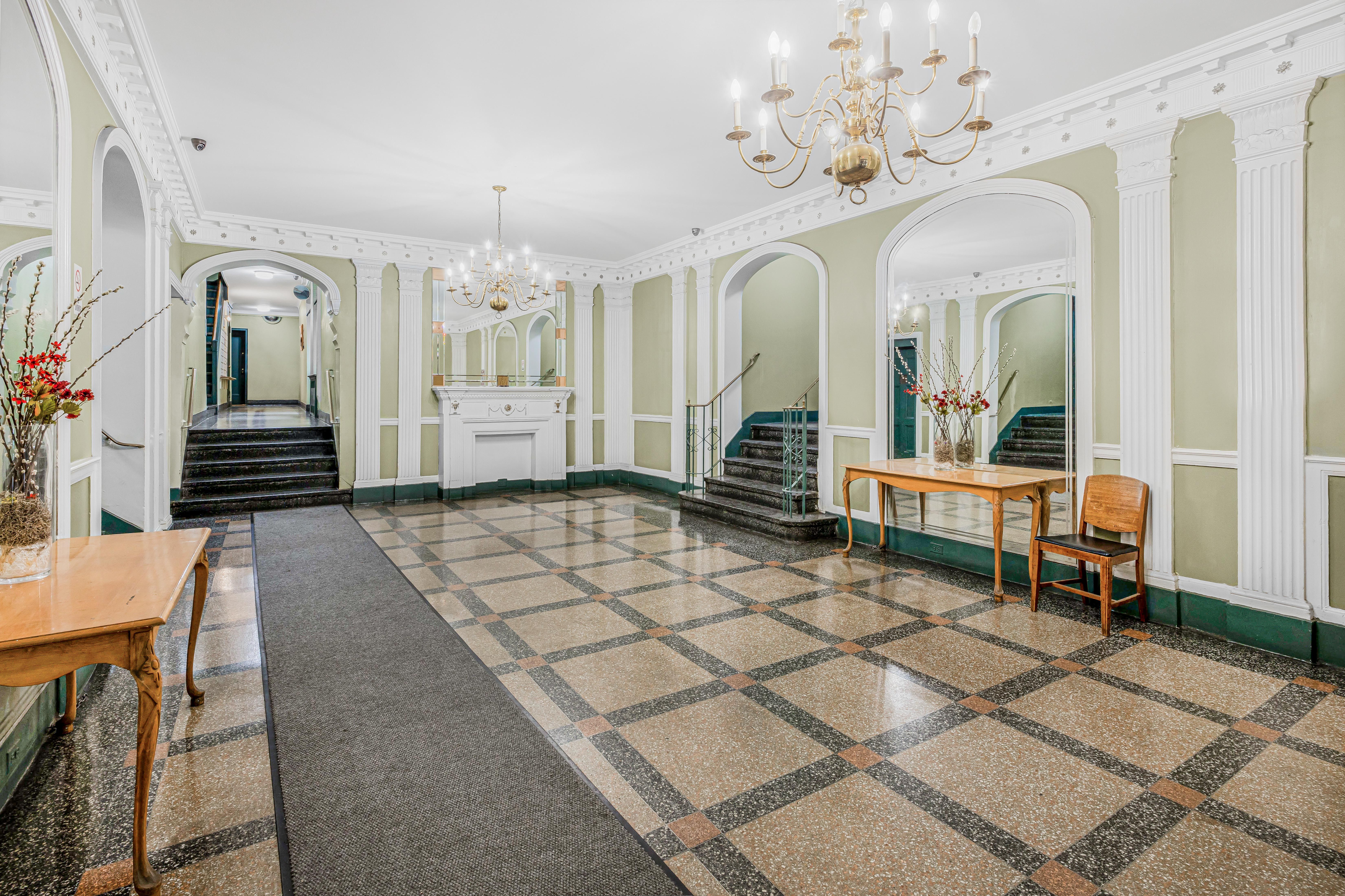 Sunnyside, New York, 11104, United States, 1 Bedroom Bedrooms, ,1 BathroomBathrooms,Residential,For Sale,1927880