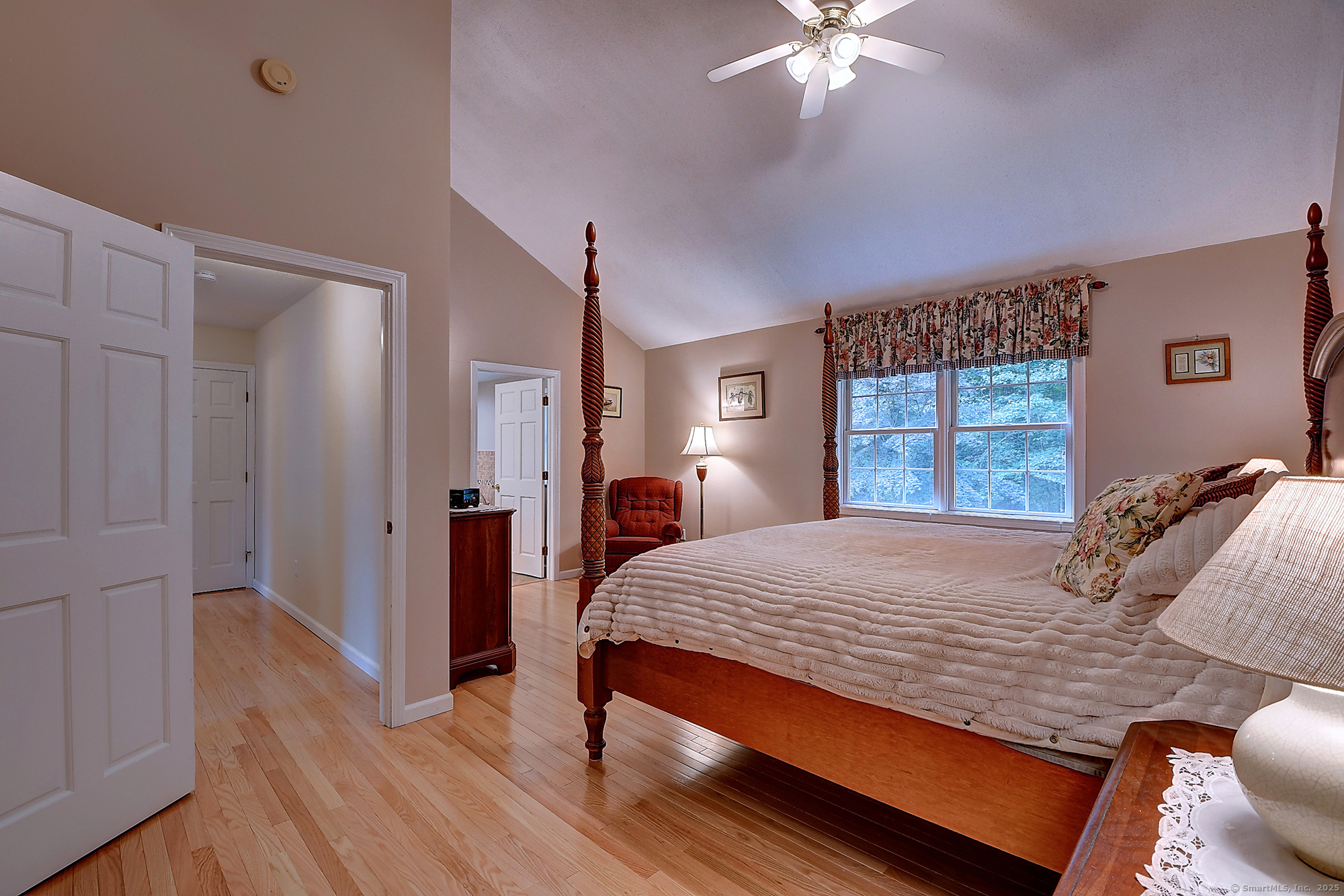 Cheshire, Connecticut, 06410, United States, 3 Bedrooms Bedrooms, ,3 BathroomsBathrooms,Residential,For Sale,1987474