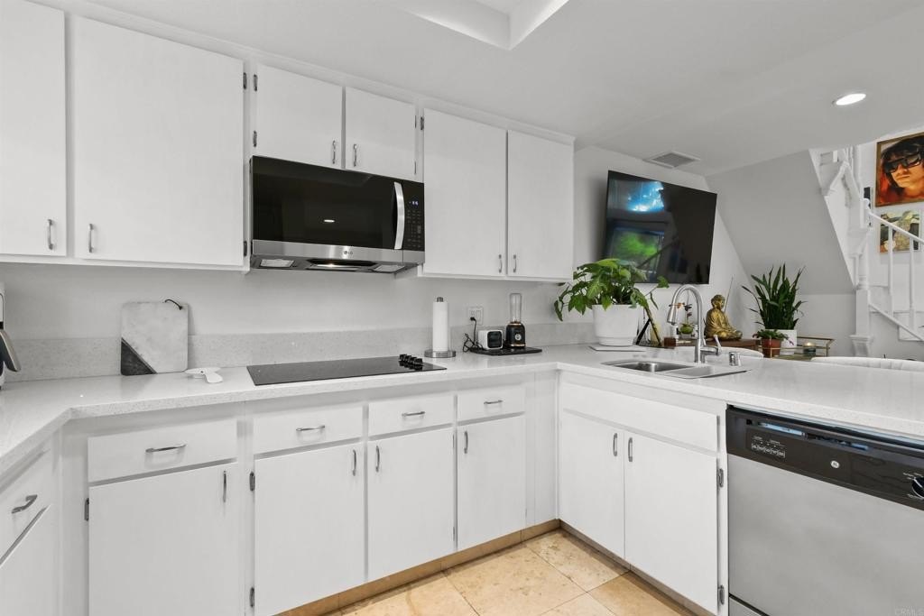 Chula Vista, California, 91913, United States, 1 Bedroom Bedrooms, ,2 BathroomsBathrooms,Residential,For Sale,1991731