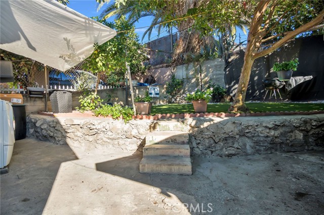 Los Angeles, California, 90023, United States, 3 Bedrooms Bedrooms, ,Residential,For Sale,1879139