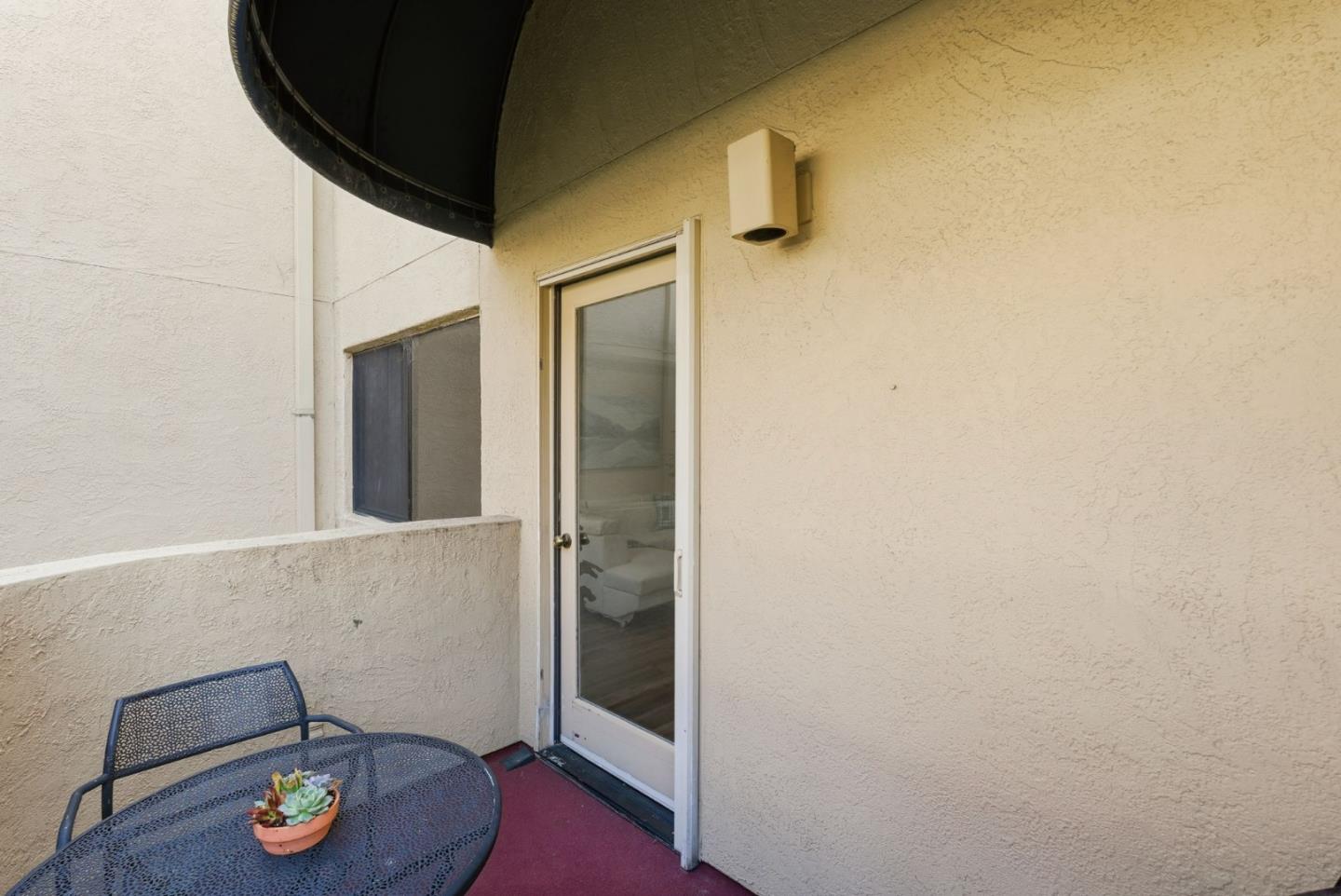 Palo Alto, California, 94306, United States, 2 Bedrooms Bedrooms, ,2 BathroomsBathrooms,Residential,For Sale,1992866