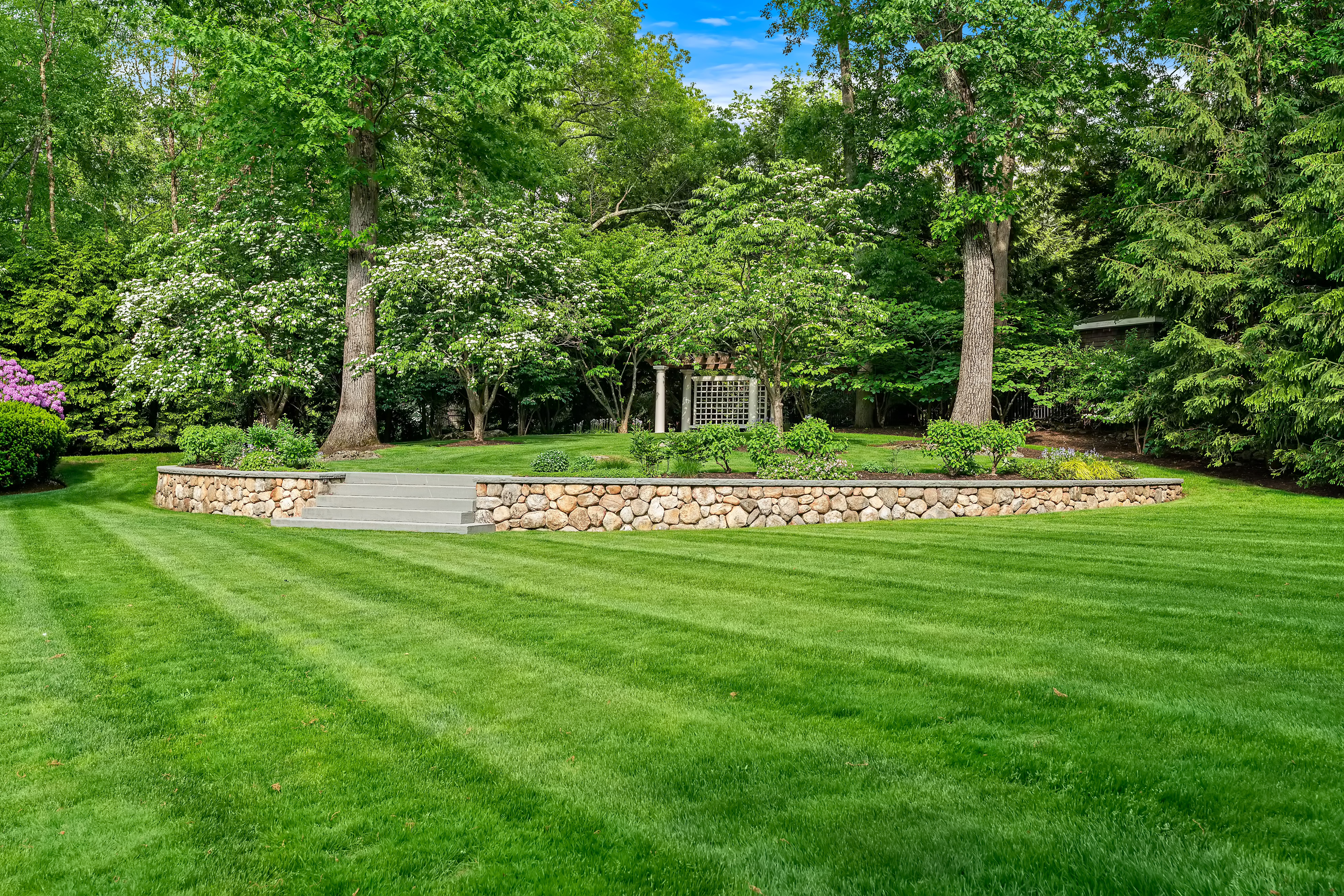  14 Greylock Road, Wellesley, MA, 02481 - 物件實景