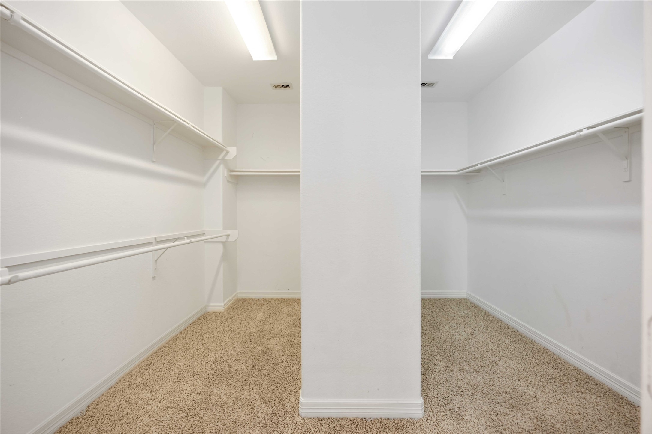 Missouri City, Texas, 77459, United States, 5 Bedrooms Bedrooms, ,4 BathroomsBathrooms,Residential,For Sale,1906951