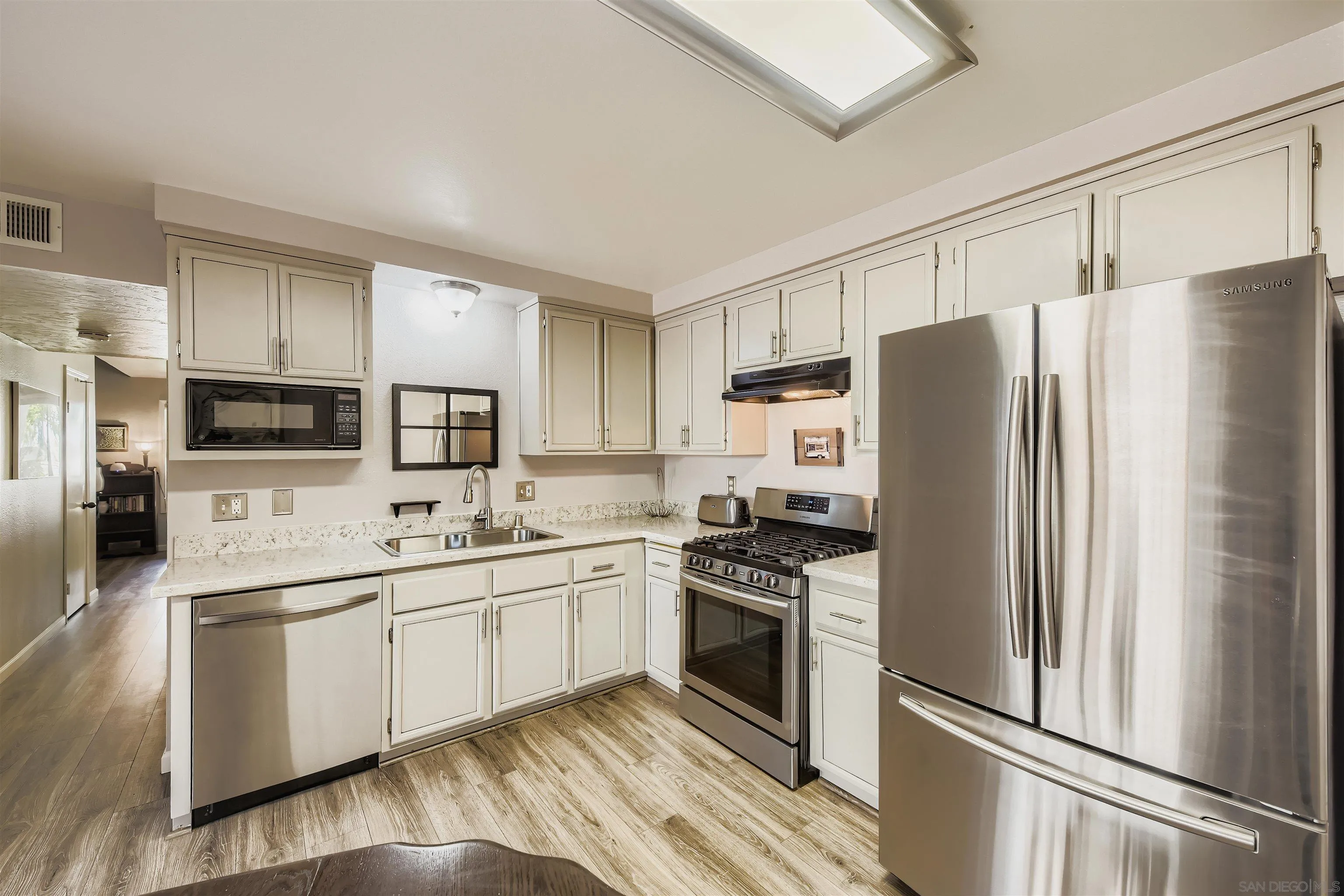 San Diego, California, 92124, United States, 4 Bedrooms Bedrooms, ,3 BathroomsBathrooms,Residential,For Sale,1911364