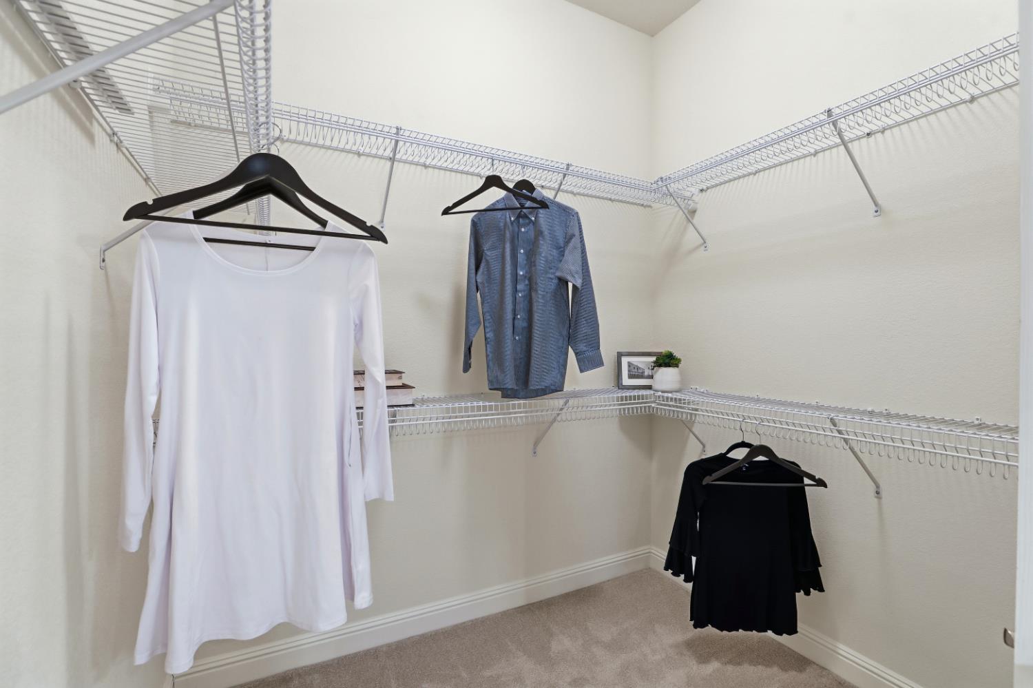 Folsom, California, 95630, United States, 3 Bedrooms Bedrooms, ,2 BathroomsBathrooms,Residential,For Sale,1992900