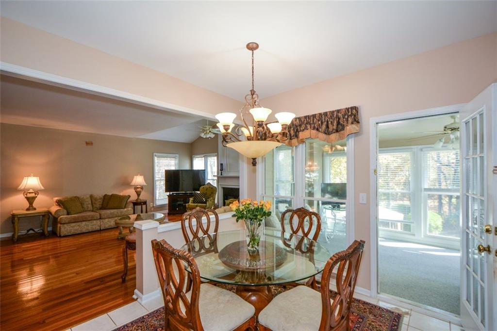 Cumming, Georgia, 30041, United States, 5 Bedrooms Bedrooms, ,4 BathroomsBathrooms,Residential,For Sale,1997427