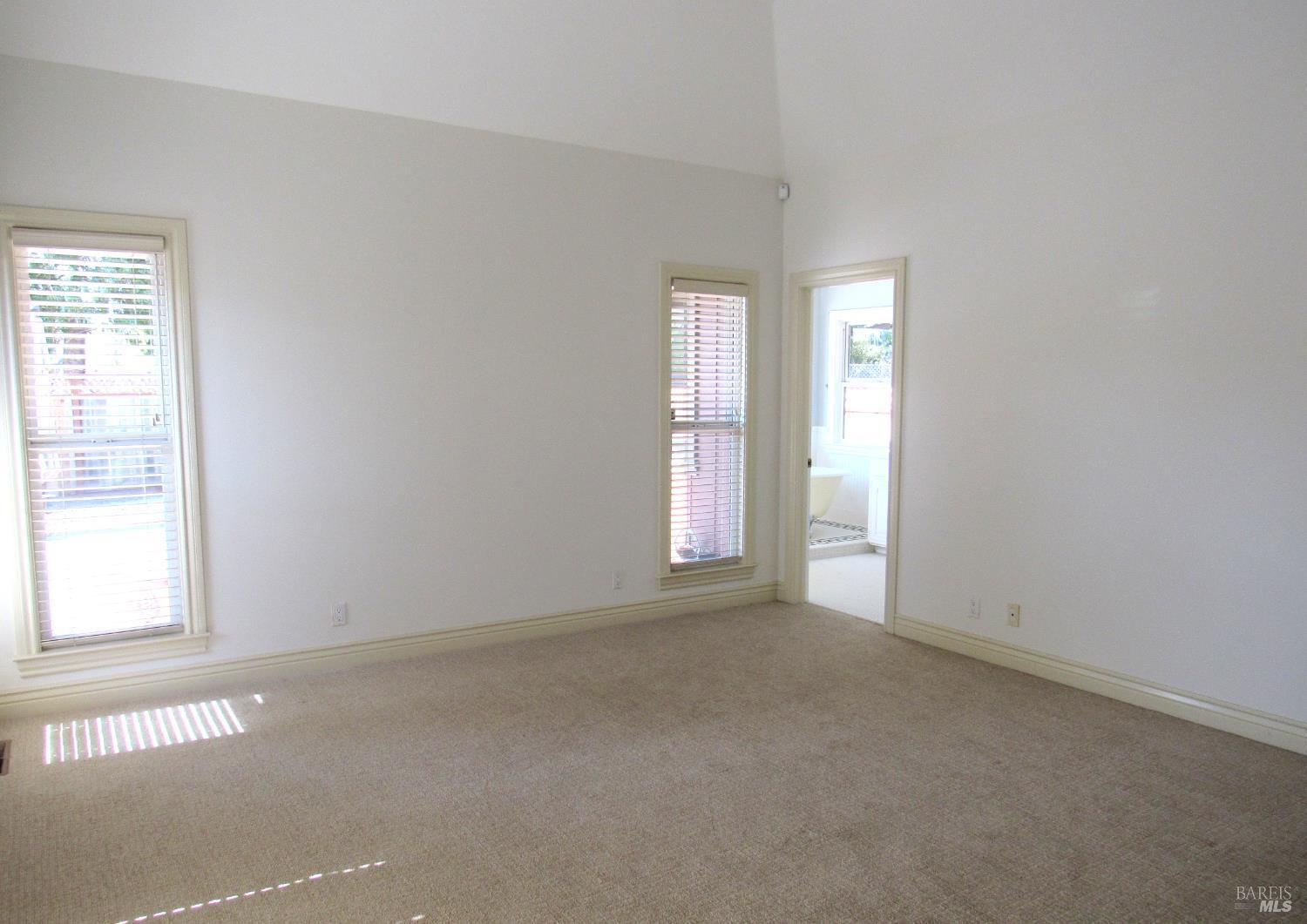 Sonoma, California, 95476, United States, 4 Bedrooms Bedrooms, ,2 BathroomsBathrooms,Residential,For Sale,1975359