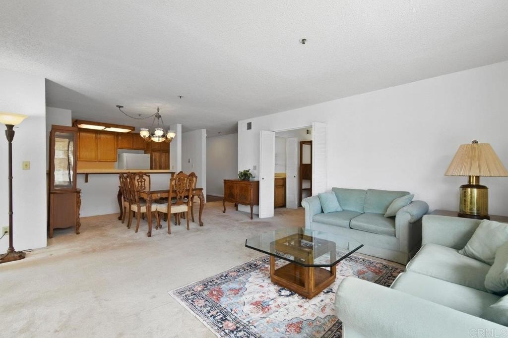 San Diego, California, 92110, United States, 2 Bedrooms Bedrooms, ,2 BathroomsBathrooms,Residential,For Sale,1804693