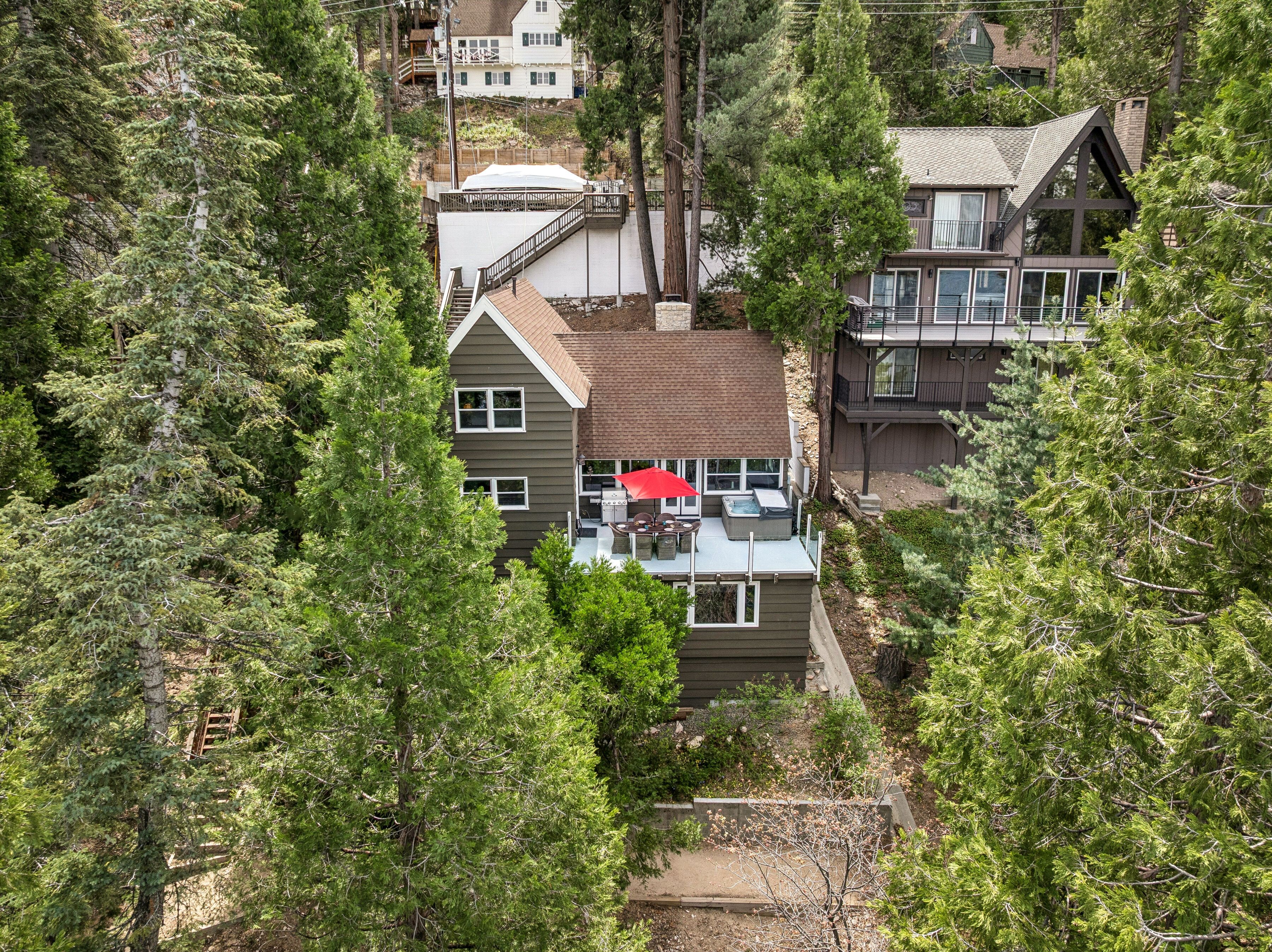  28898 Palisades Drive, Lake Arrowhead, CA 92352 - 物件實景
