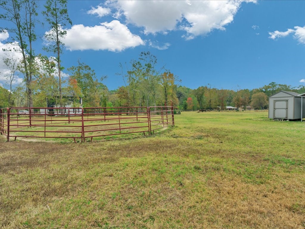 Lufkin, Texas, 75901, United States, 3 Bedrooms Bedrooms, ,2 BathroomsBathrooms,Residential,For Sale,1996440