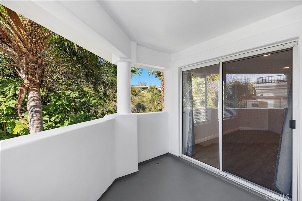 San Clemente, California, 92672, United States, 2 Bedrooms Bedrooms, ,3 BathroomsBathrooms,Residential,For Sale,1989369