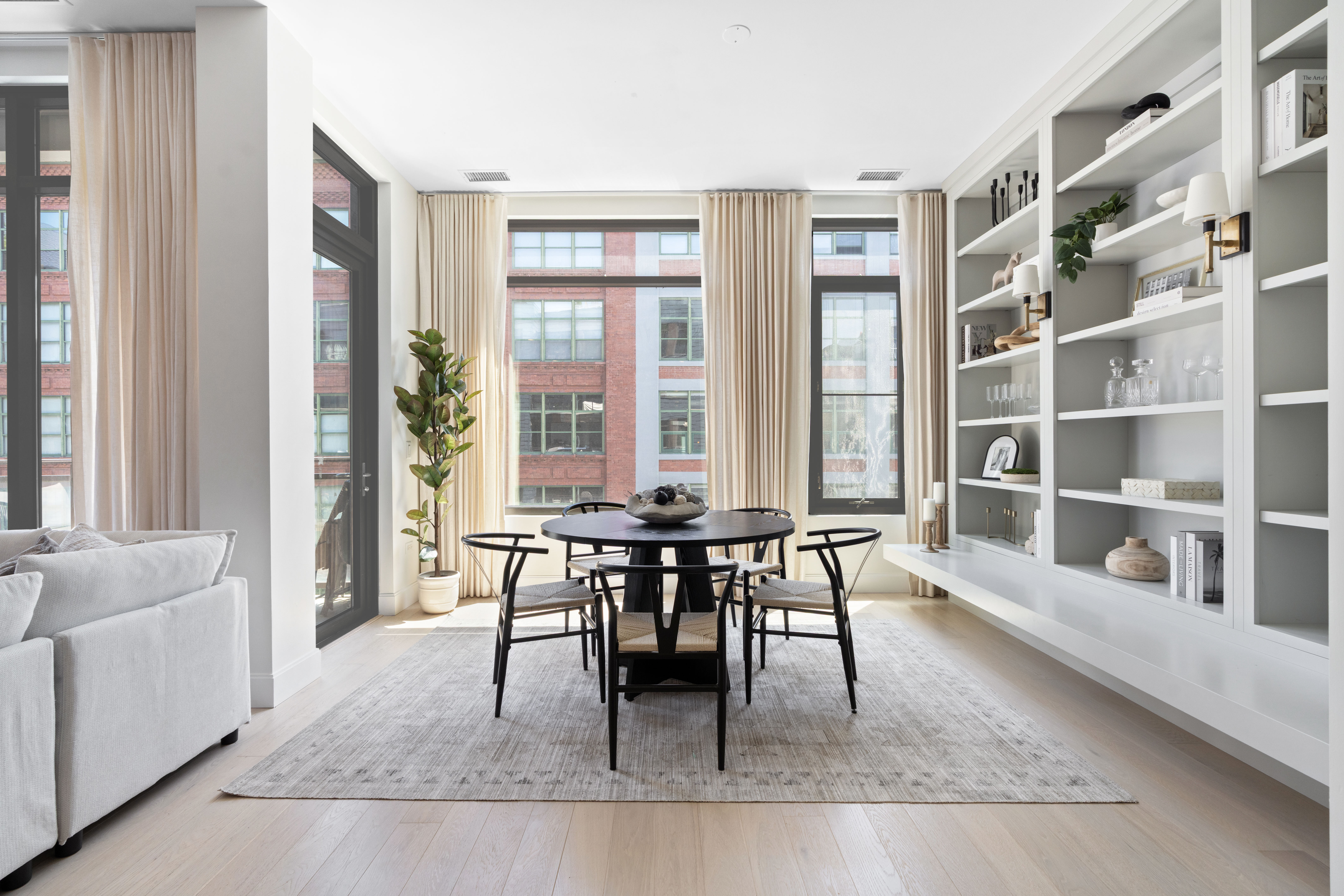  28 N Carpenter Street, Chicago, IL, 60607 - 物件實景