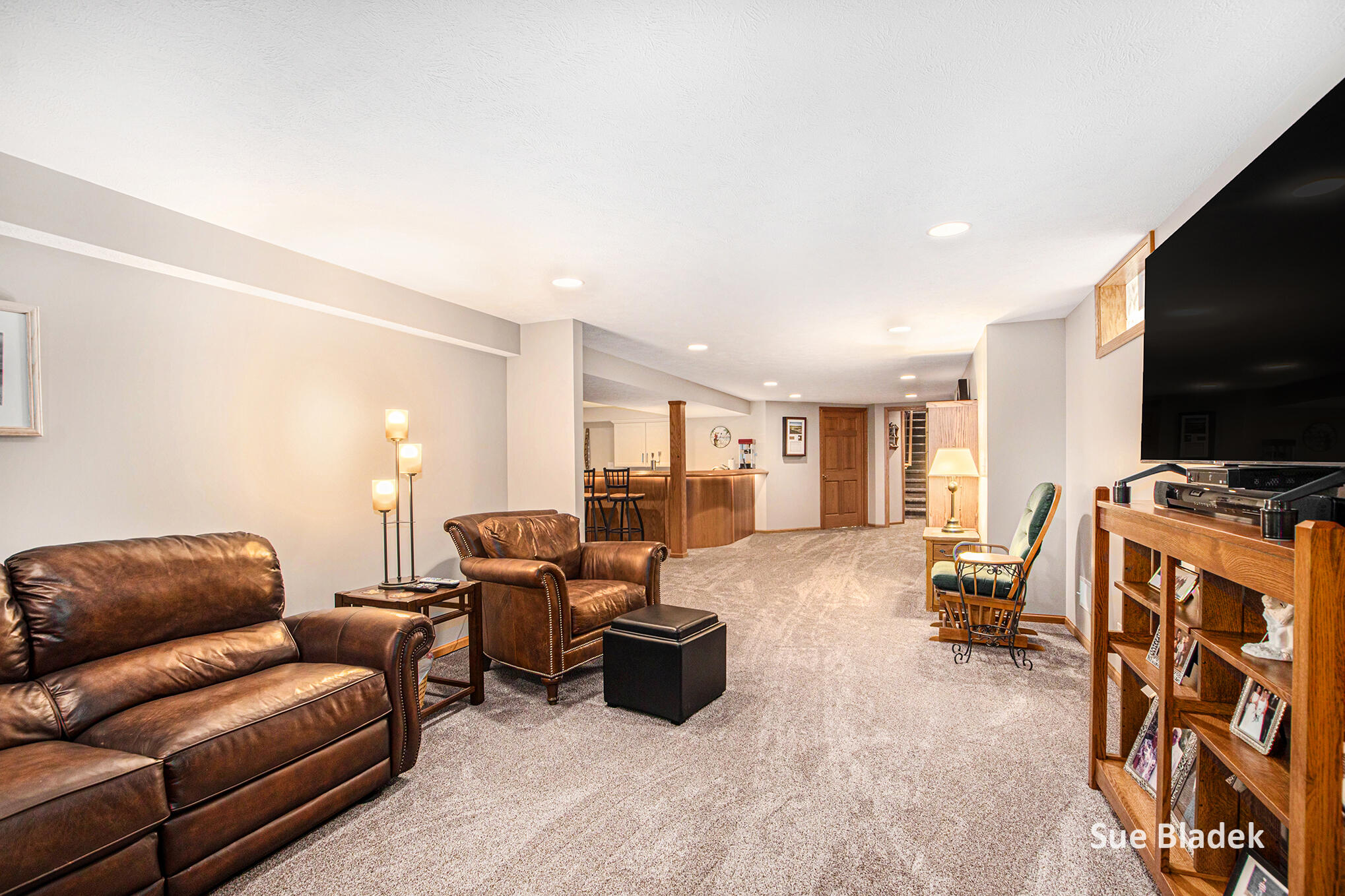 Holland, Michigan, 49424, United States, 3 Bedrooms Bedrooms, ,3 BathroomsBathrooms,Residential,For Sale,1989003