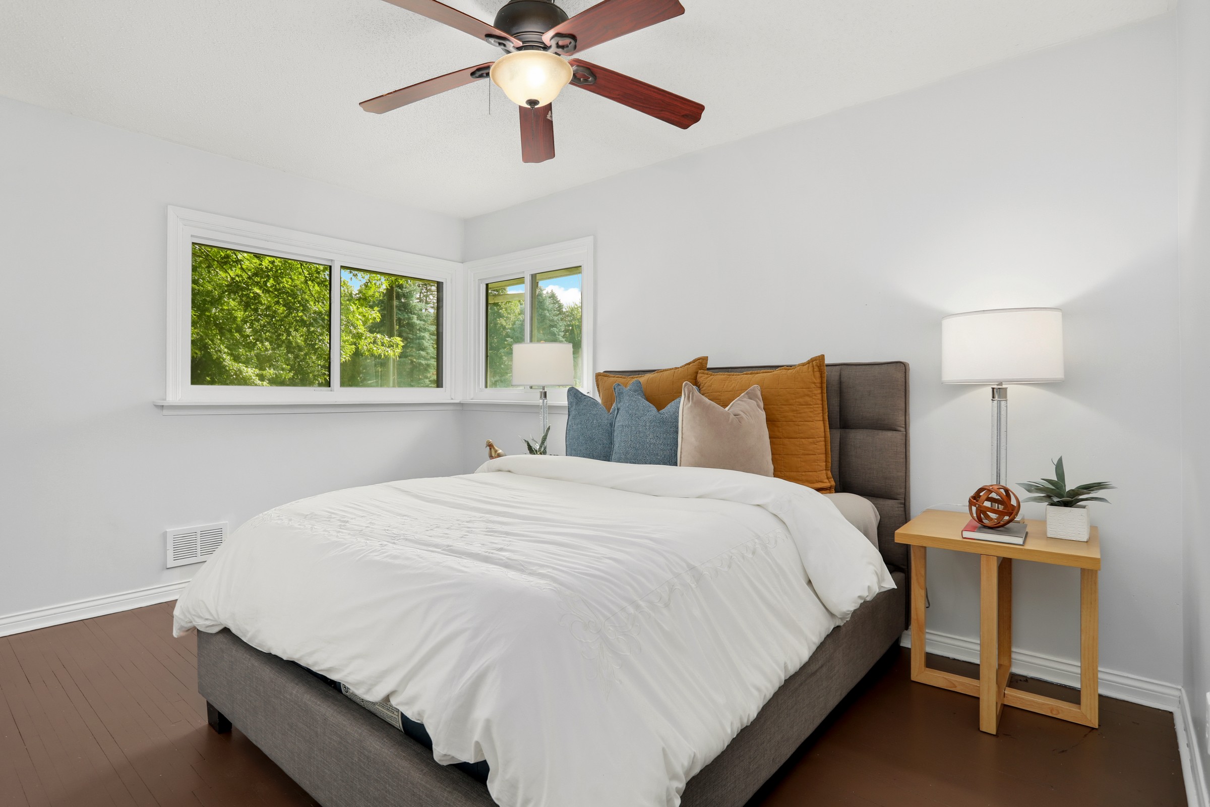  8609 West River Road, Brooklyn Park, MN 55444 - 物件實景