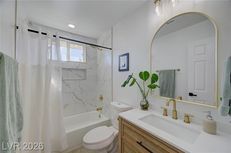 Las Vegas, Nevada, 89120, United States, 4 Bedrooms Bedrooms, ,3 BathroomsBathrooms,Residential,For Sale,2047975