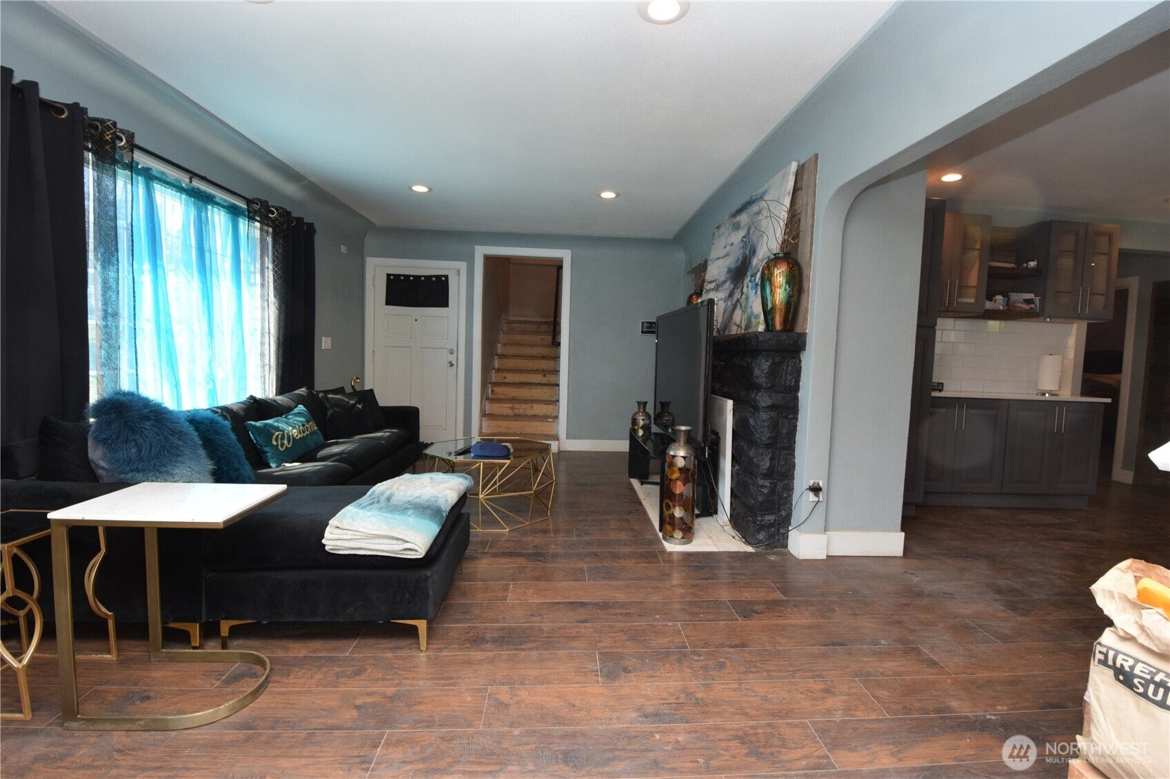 Tacoma, Washington, 98445, United States, 4 Bedrooms Bedrooms, ,1 BathroomBathrooms,Residential,For Sale,1898437