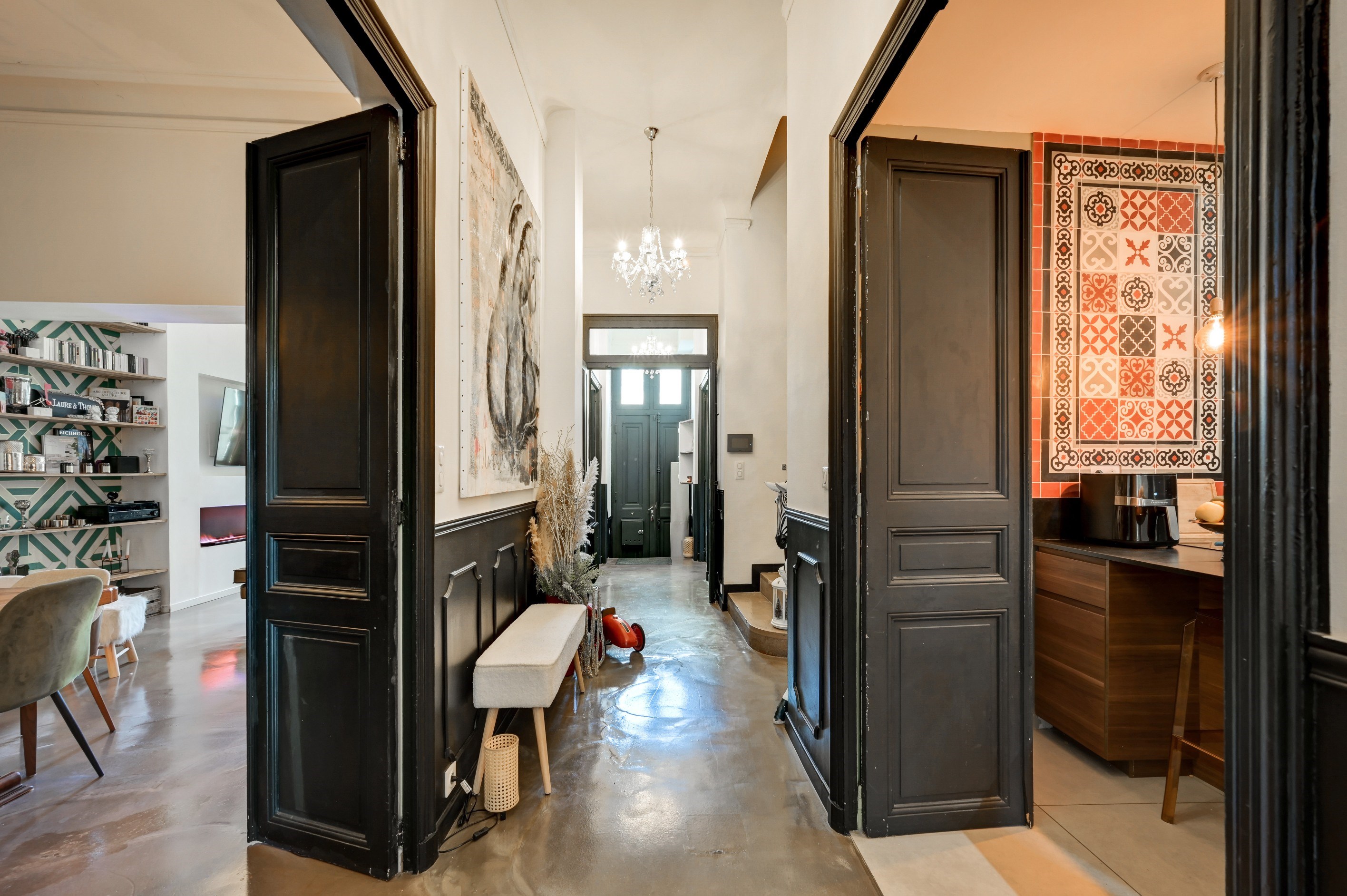  Salon-de-Provence – Elegant bourgeois residence with garden, pool and large gar… - 物件實景