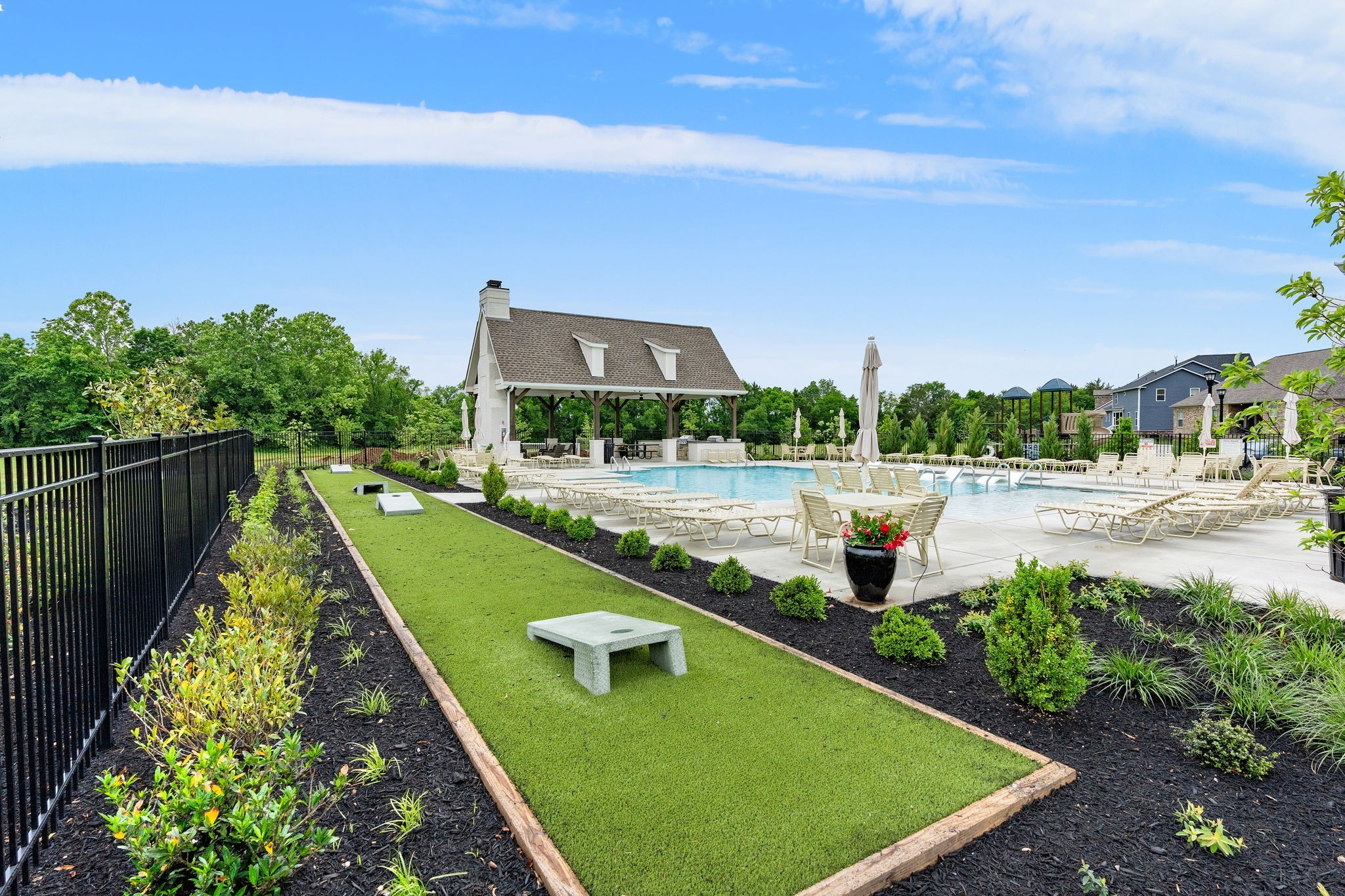 Nolensville, Tennessee, 37135, United States, 5 Bedrooms Bedrooms, ,4 BathroomsBathrooms,Residential,For Sale,1947042