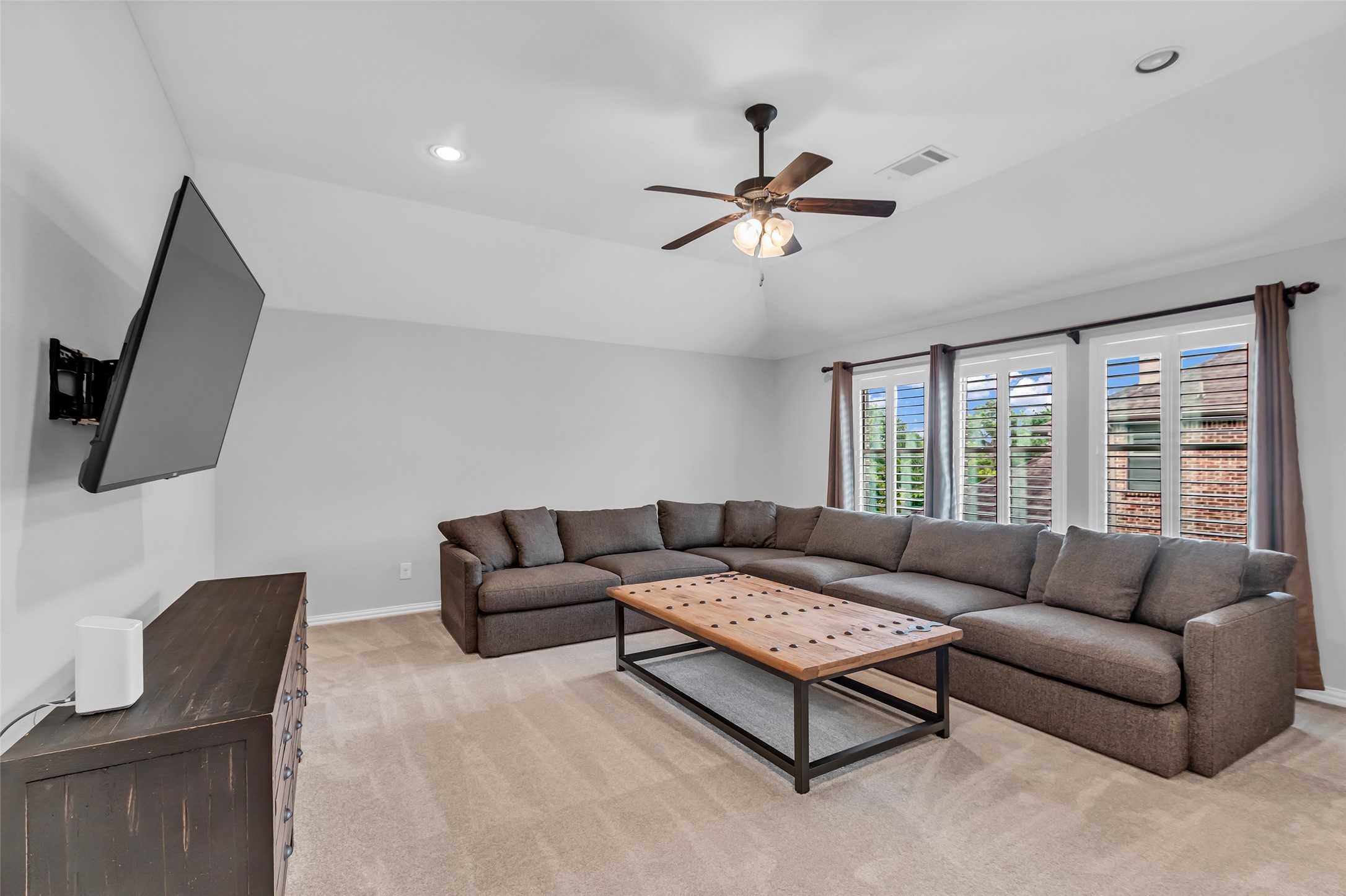 Spring, Texas, 77389, United States, 4 Bedrooms Bedrooms, ,4 BathroomsBathrooms,Residential,For Sale,1906522