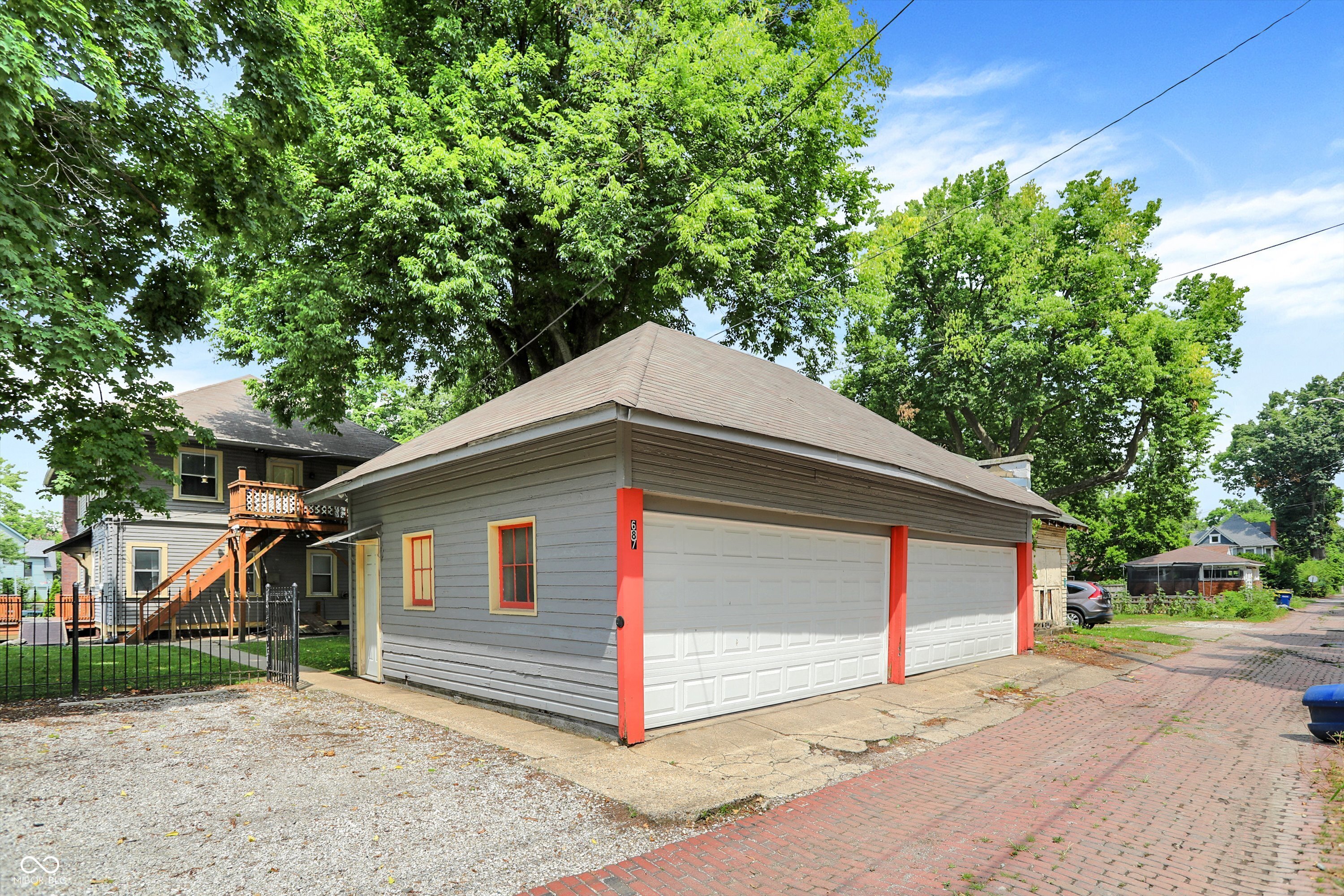 Indianapolis, Indiana, 46201, United States, ,Residential,For Sale,1893687