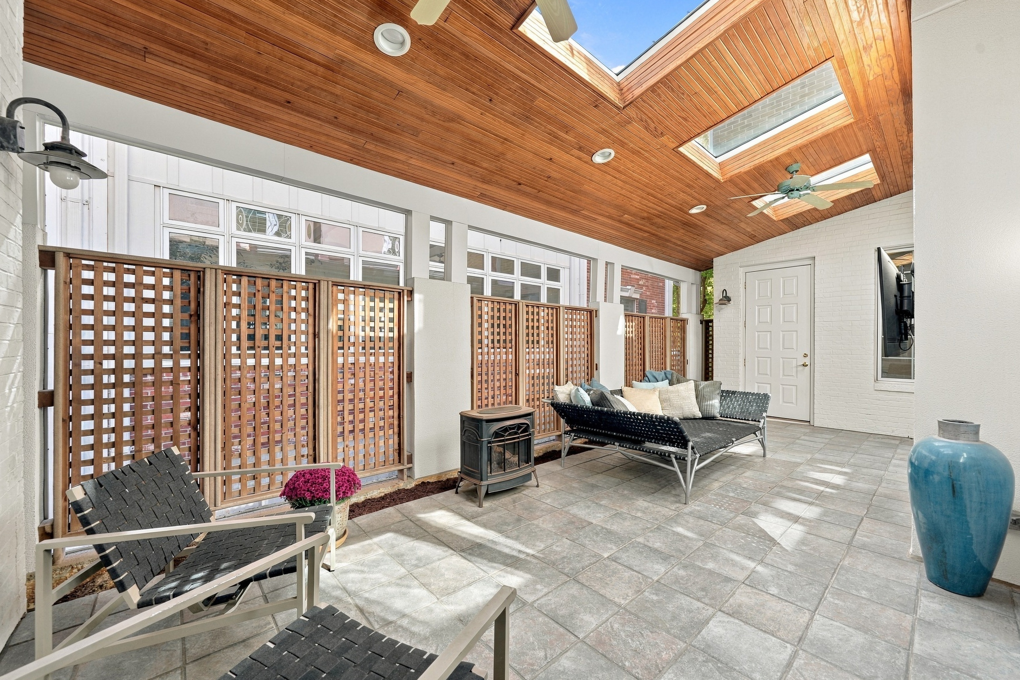  Sophisticated Clayton Home - 物件實景