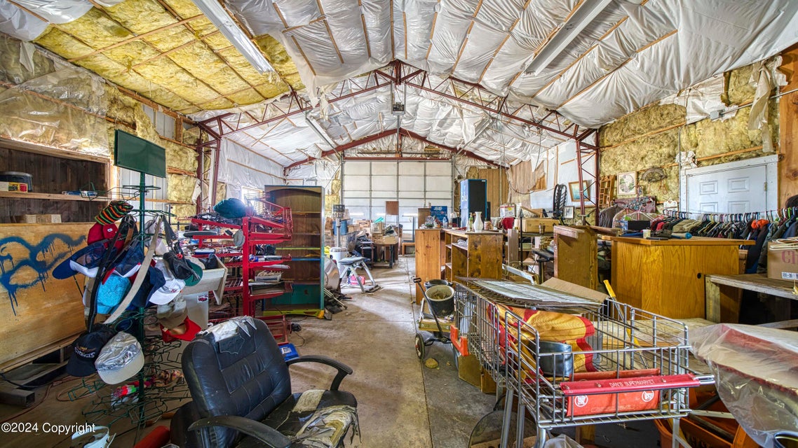 Gillette, Wyoming, 82718, United States, 3 Bedrooms Bedrooms, ,3 BathroomsBathrooms,Residential,For Sale,1977220