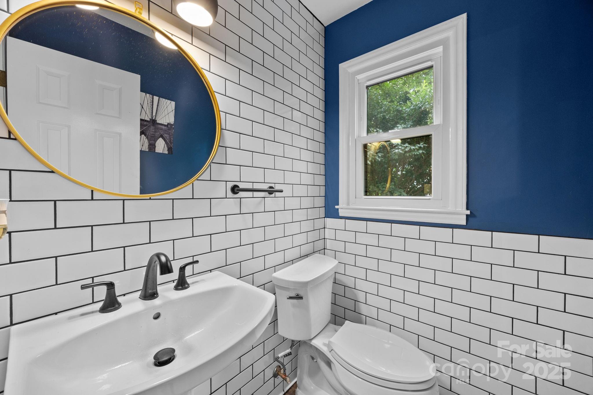 Charlotte, North Carolina, 28270, United States, 4 Bedrooms Bedrooms, ,3 BathroomsBathrooms,Residential,For Sale,1917923
