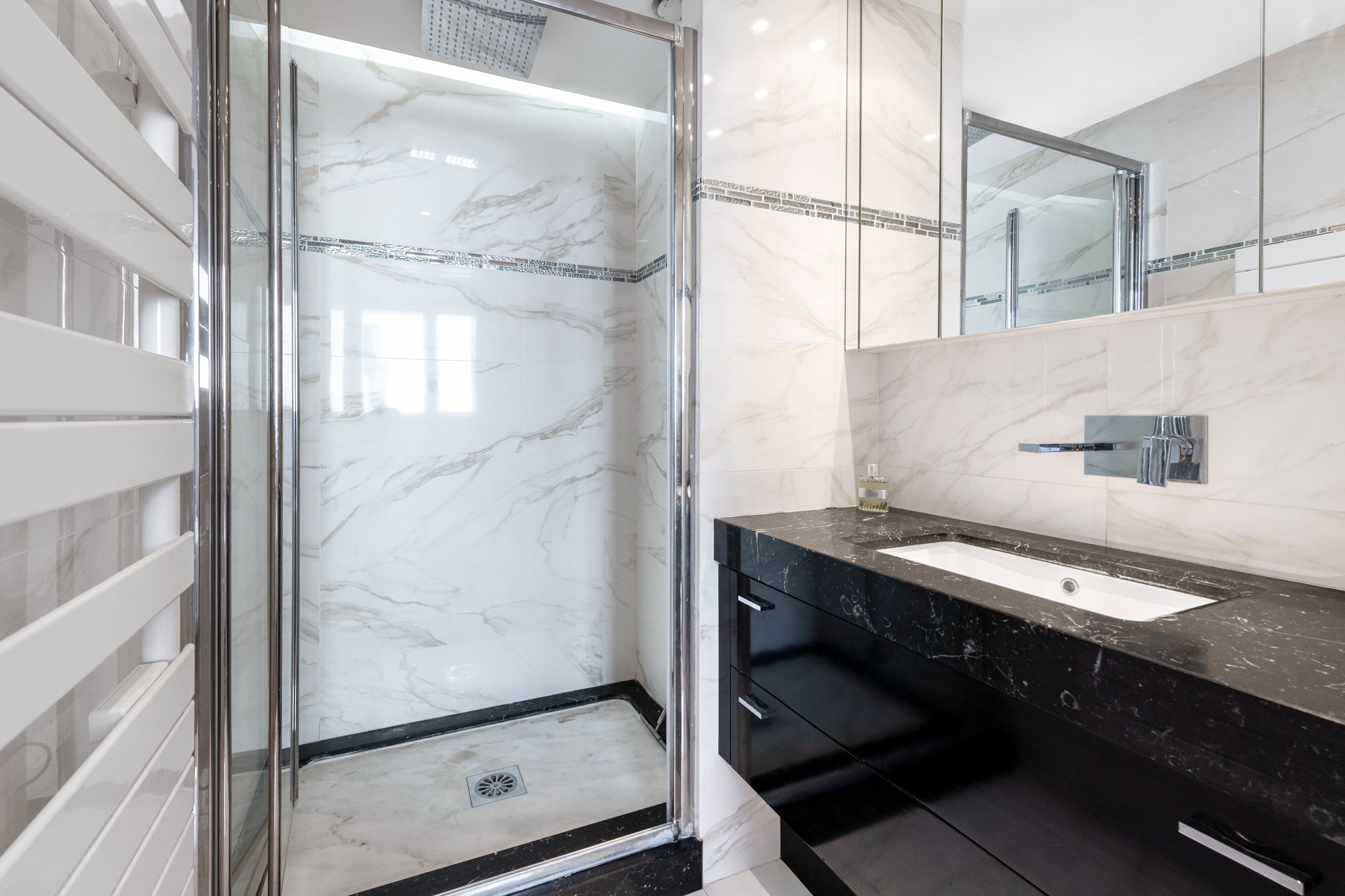  Saint Laurent du Var, 88 sqm two bedroom penthouse with 115 sqm of terraces and… - 物件實景