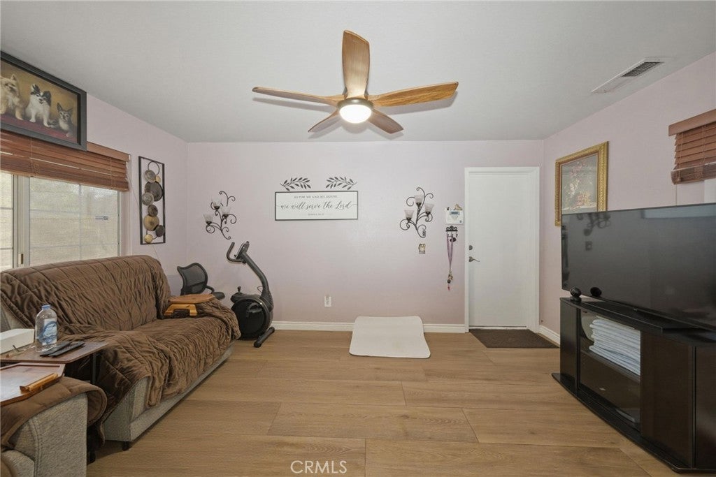 Moreno Valley, California, 92557, United States, 3 Bedrooms Bedrooms, ,2 BathroomsBathrooms,Residential,For Sale,2040659