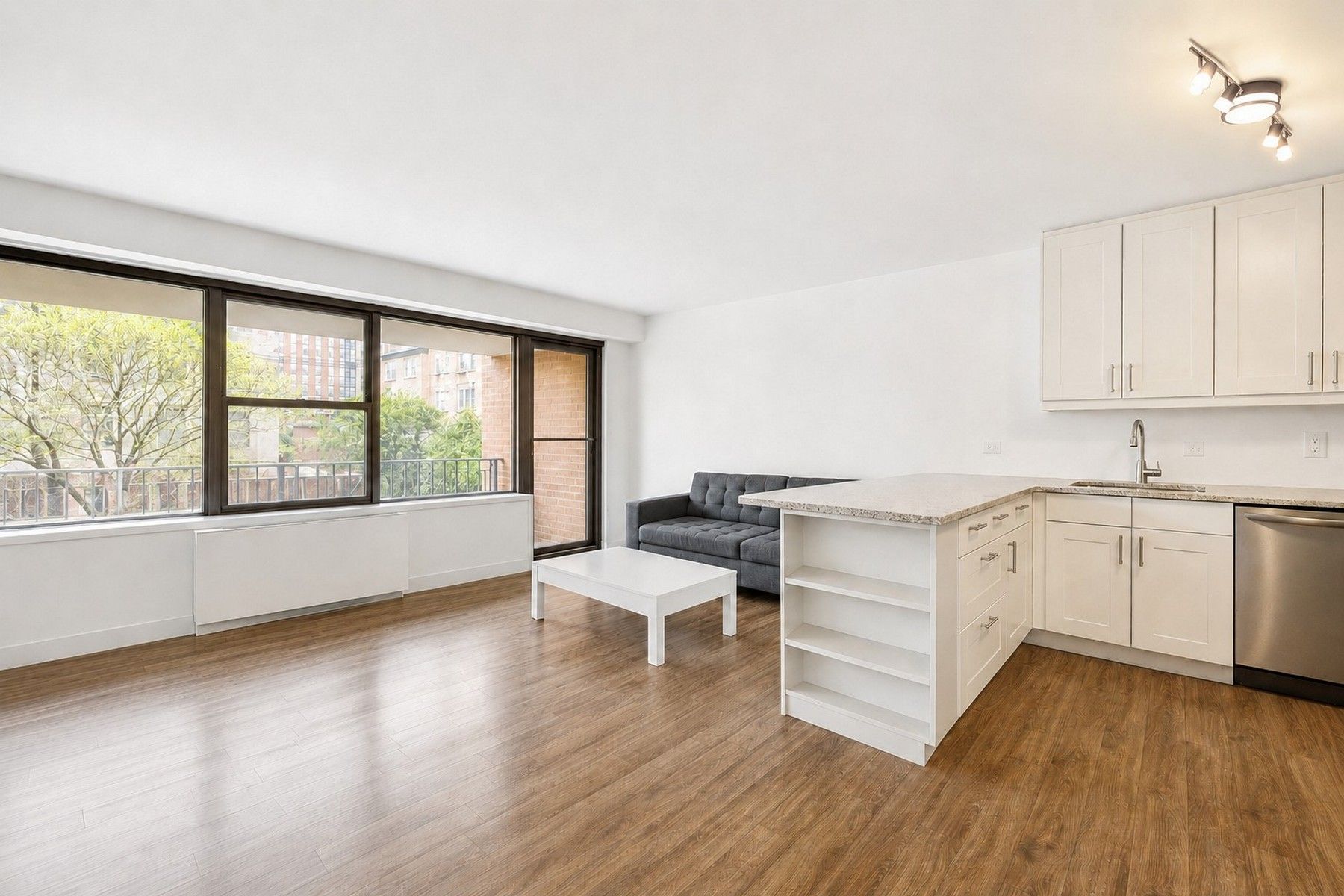  135 Montgomery St, Jc, Downtown, NJ, 07302 - 物件實景