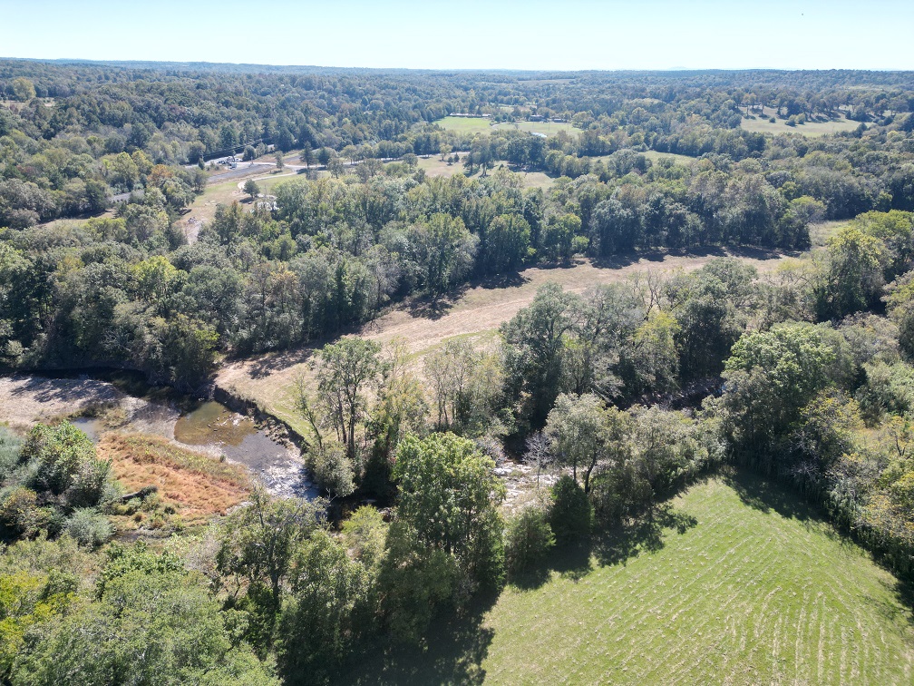 Hatfield, Arkansas, 71945, United States, 2 Bedrooms Bedrooms, ,1 BathroomBathrooms,Residential,For Sale,1977667