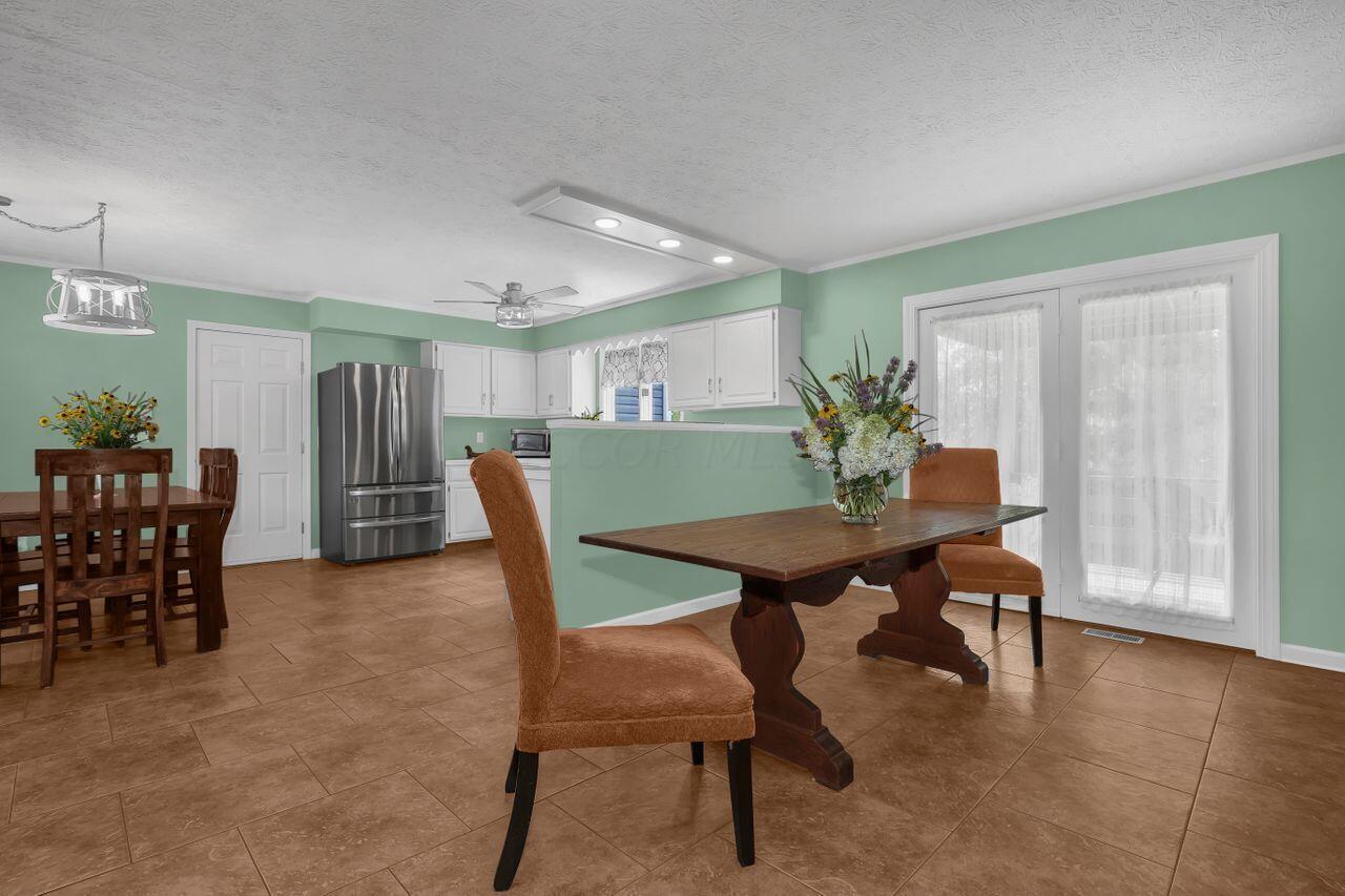 1060 S Watkins Road, Alexandria, Ohio, 43001, United States, ,Residential,For Sale,1060 S Watkins Road,1610087