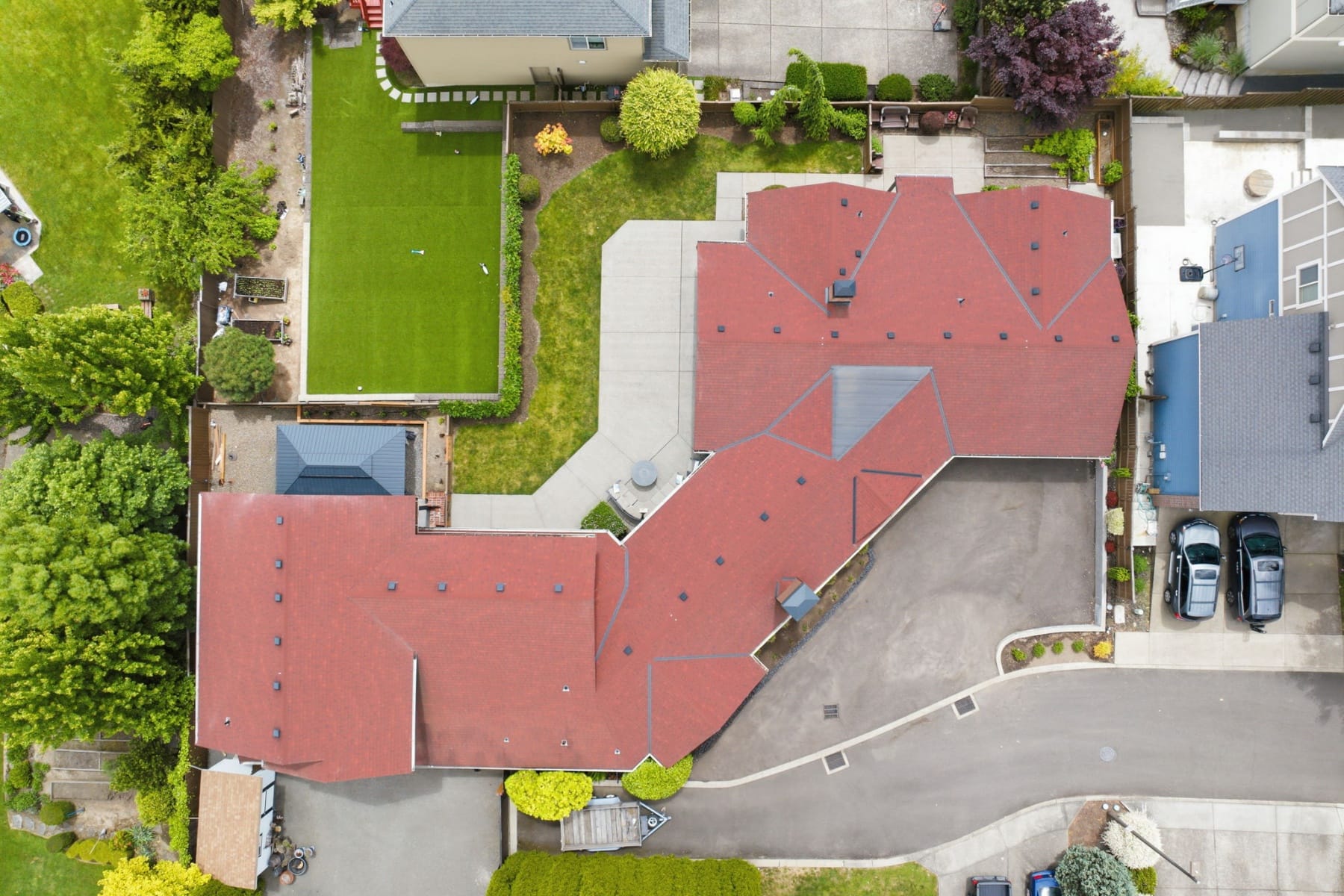  12048 SW CAFFALL LN Tigard, OR 97224 - 物件實景
